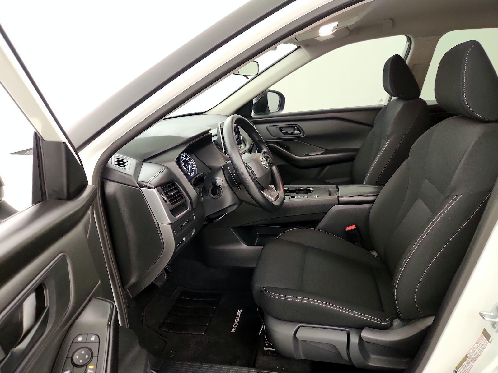 2026 Nissan Rogue S - Photo 12