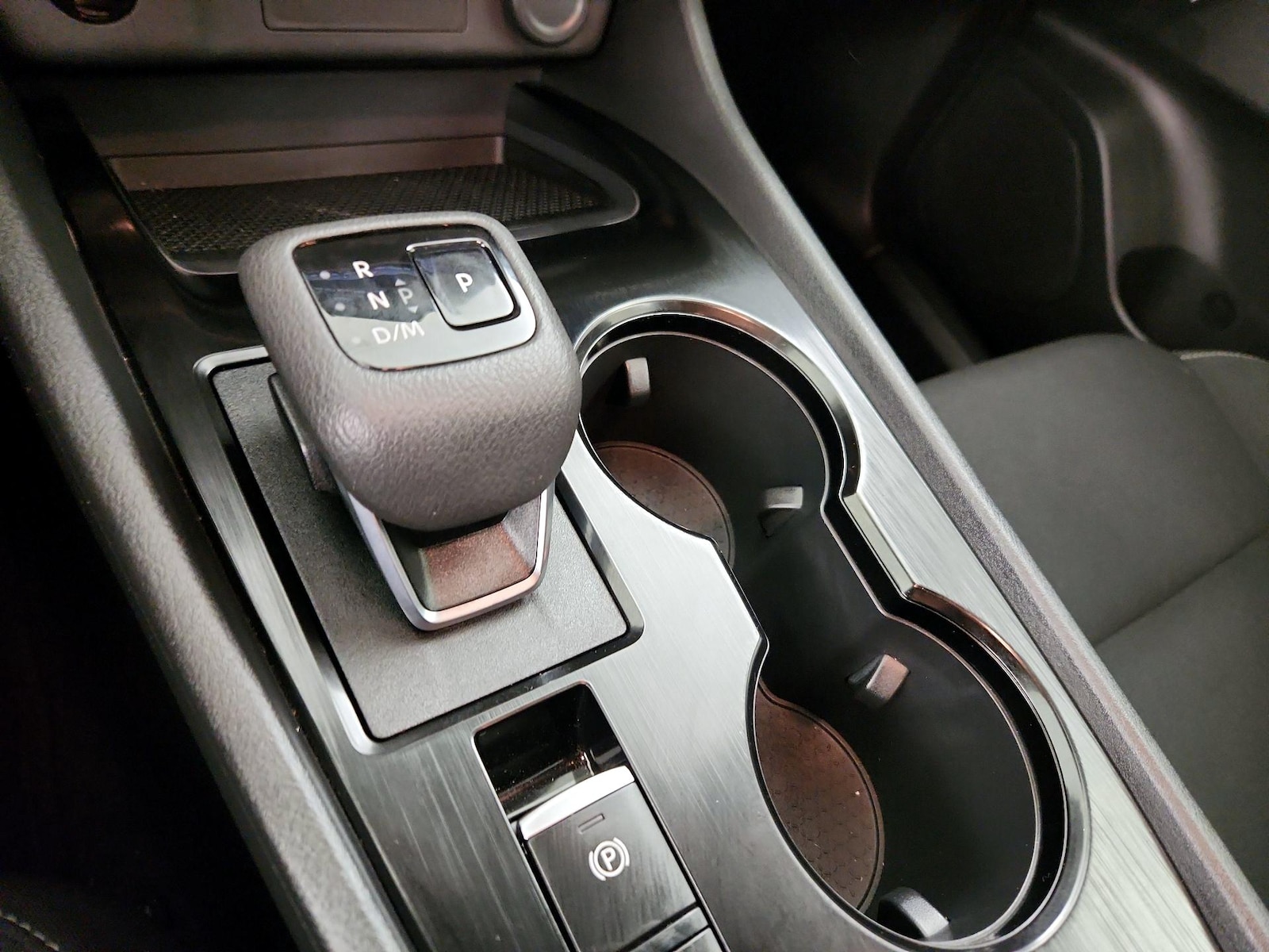 2026 Nissan Rogue S - Photo 18