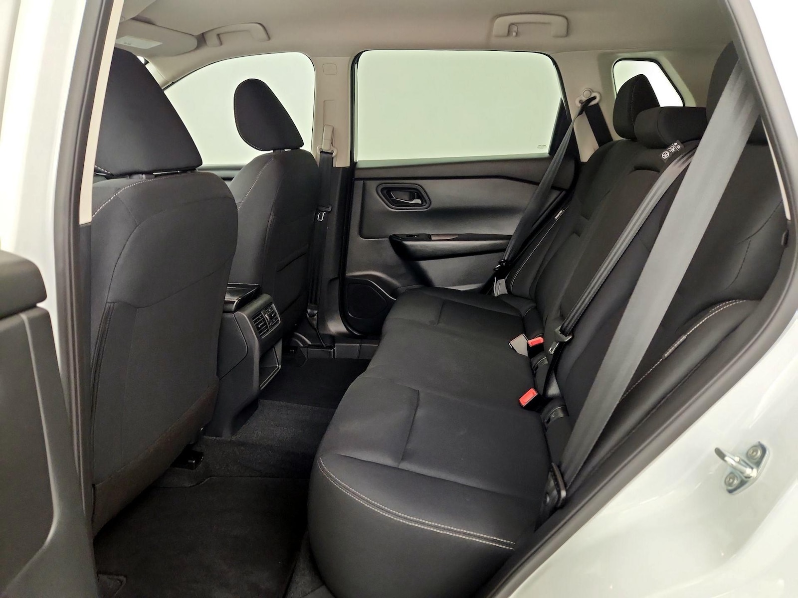 2026 Nissan Rogue S - Photo 20