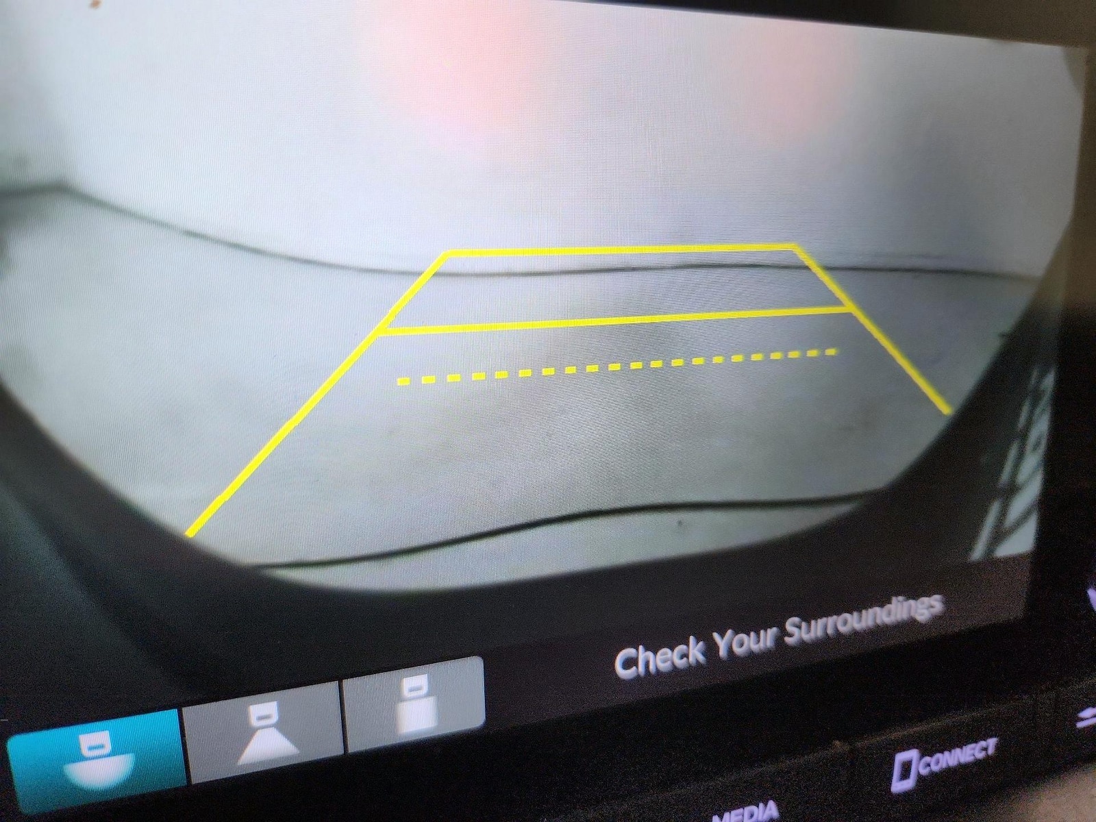 2024 Honda Pilot LX - Photo 15