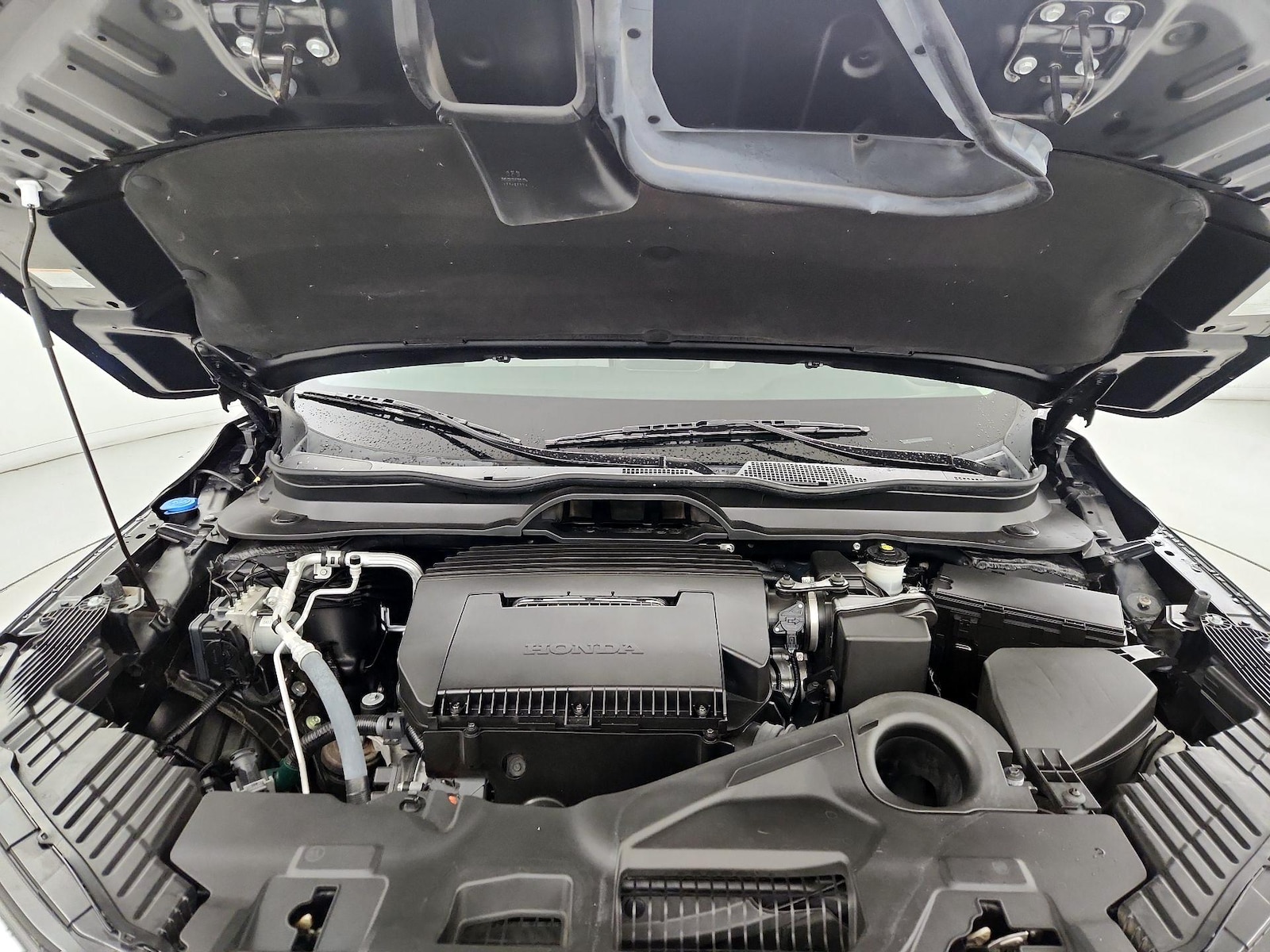 2024 Honda Pilot LX - Photo 24