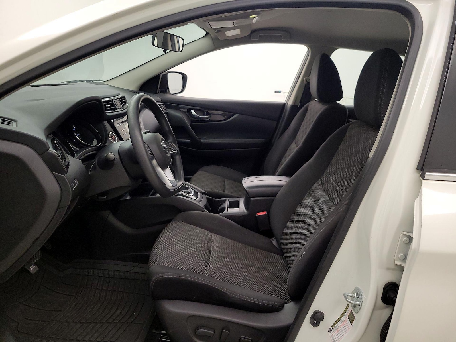 Power Seat(s) & Side Airbags