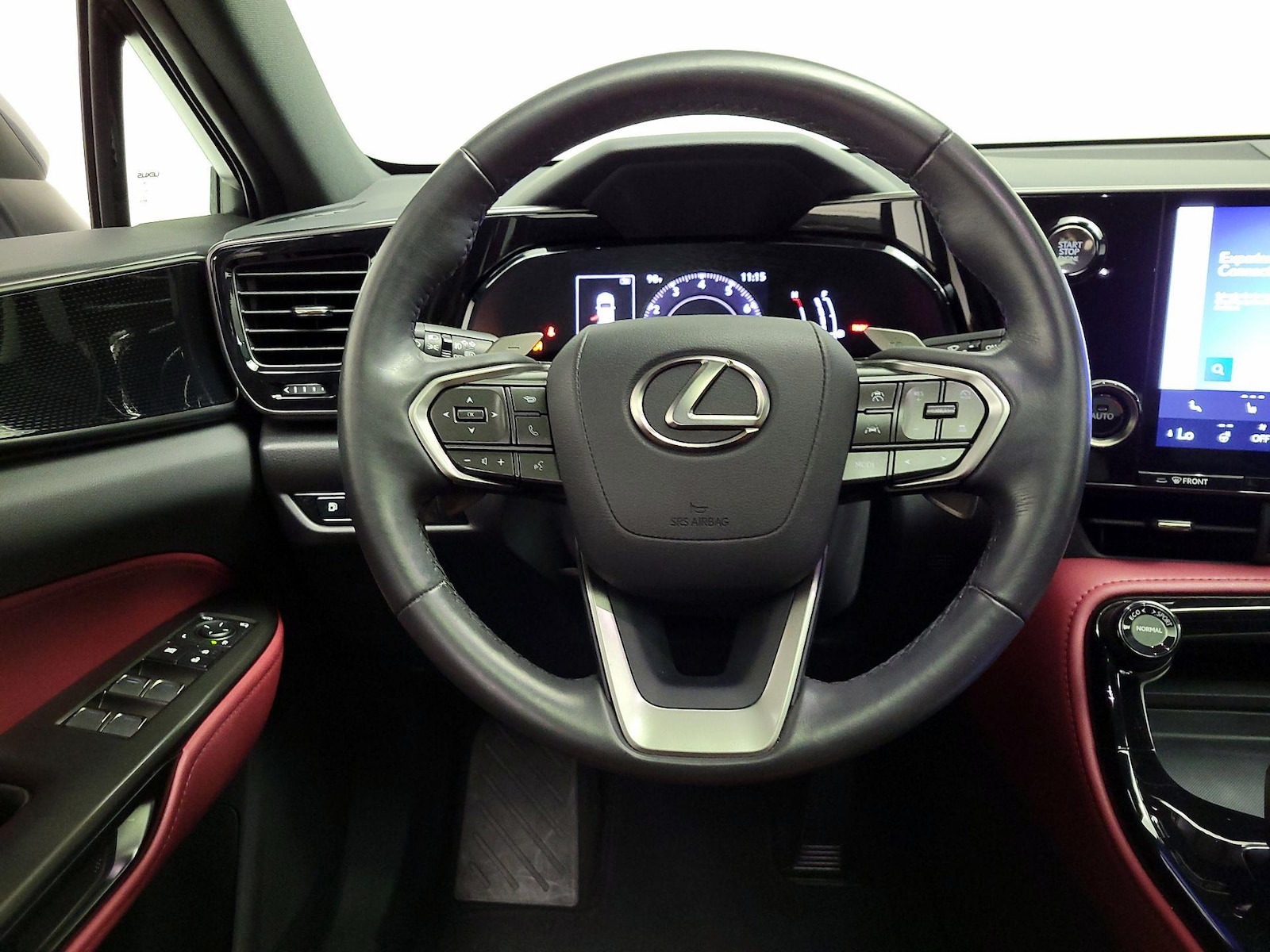 2024 Lexus NX 250 - Photo 11
