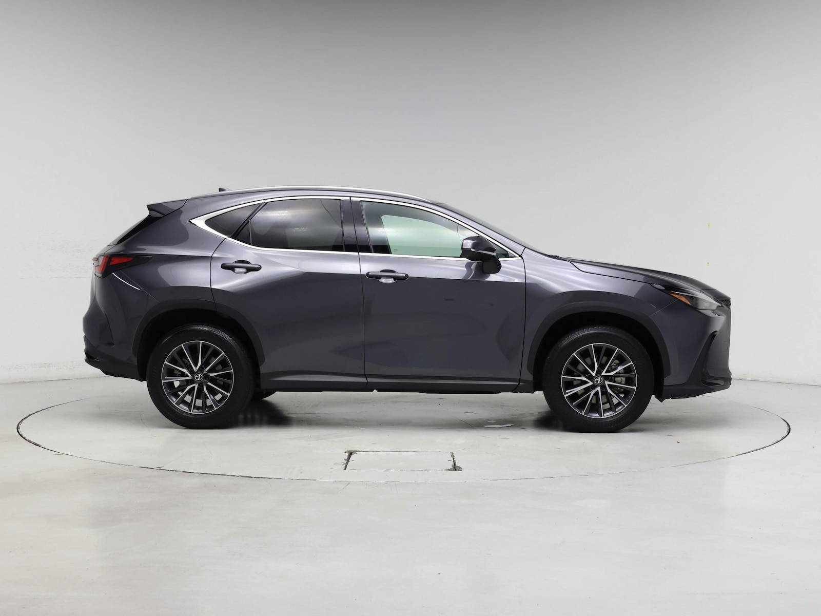 2024 Lexus NX 250 - Photo 8