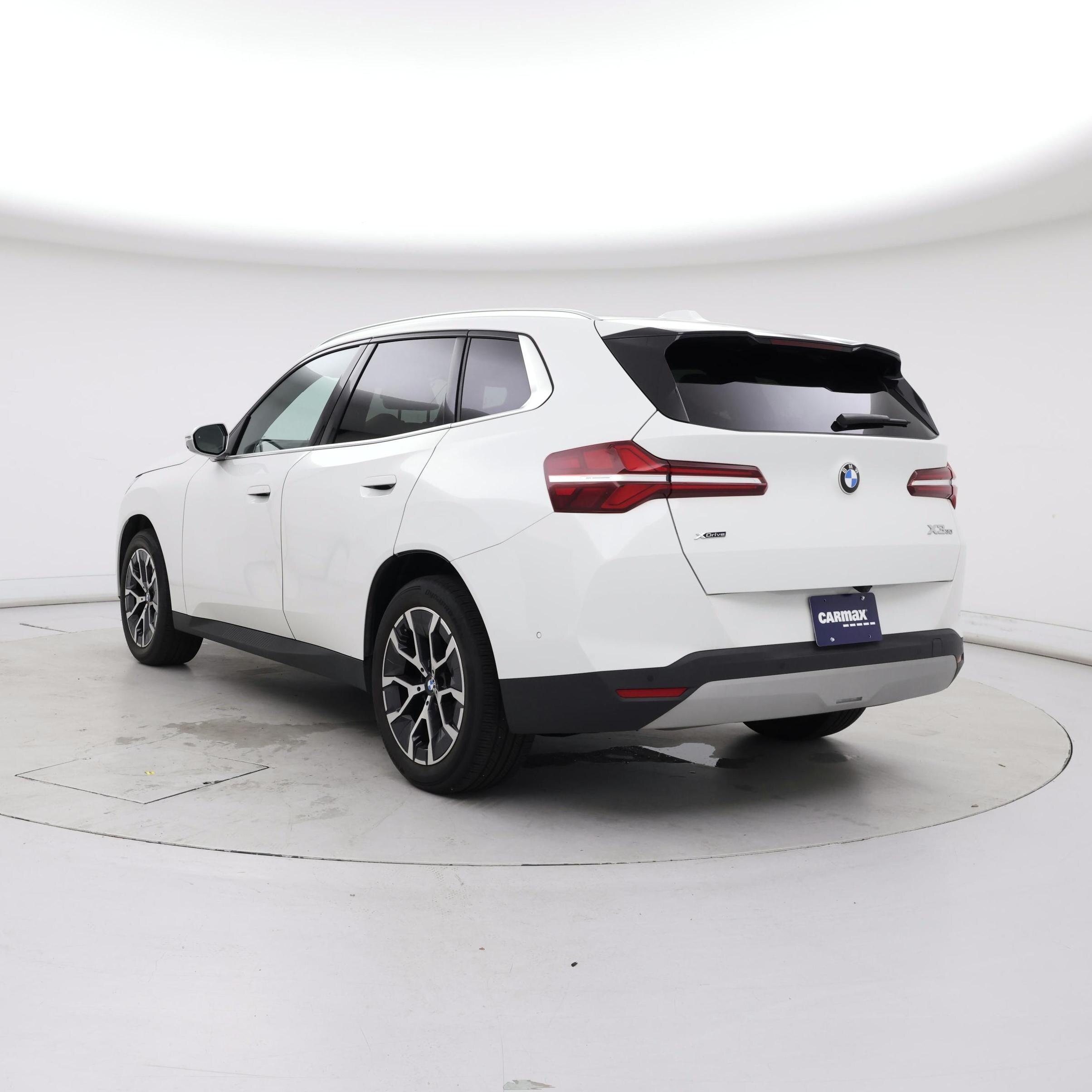 Thumbnail: 2026 BMW X3 - 2
