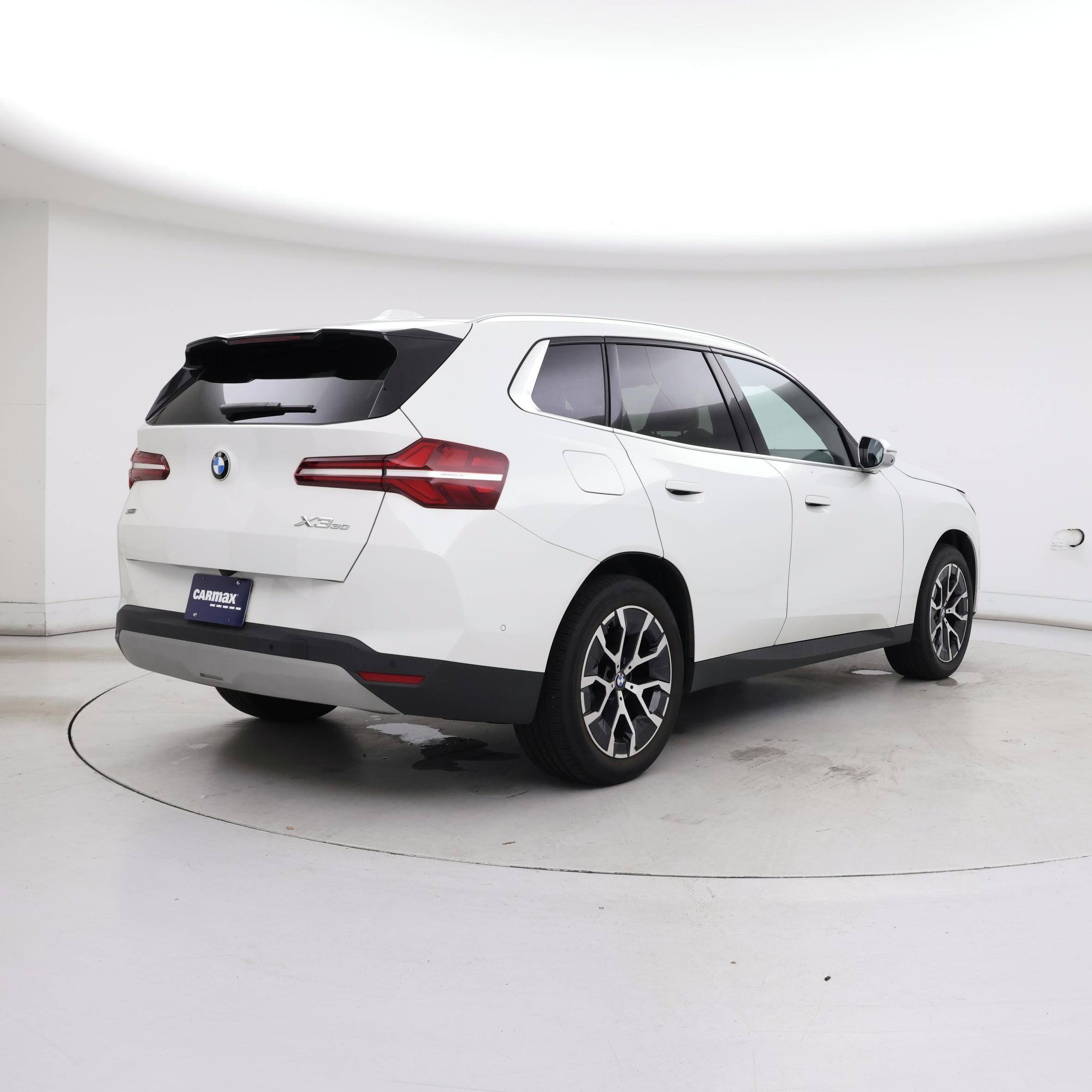 Thumbnail: 2026 BMW X3 - 8