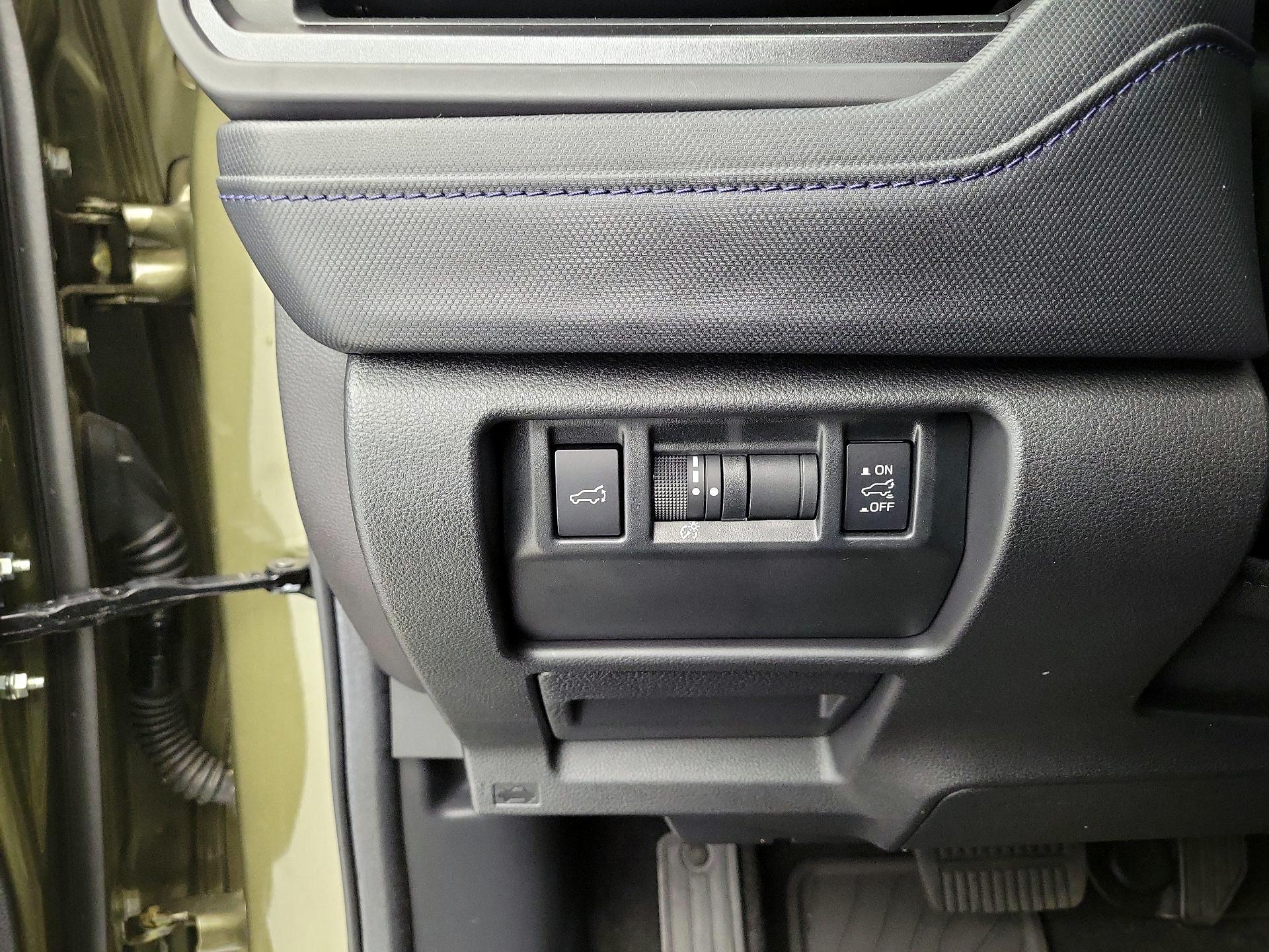 Thumbnail: 2026 Subaru Forester - 13