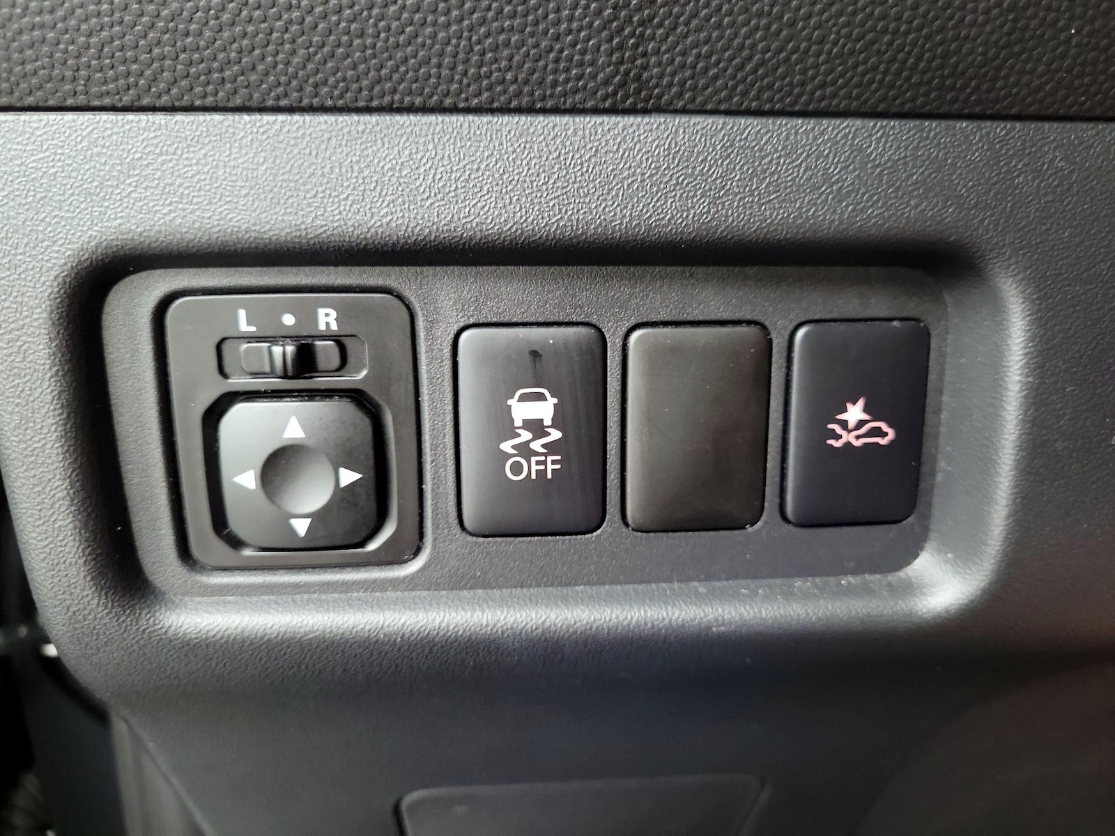 2024 Mitsubishi Mirage G4 ES - Photo 14