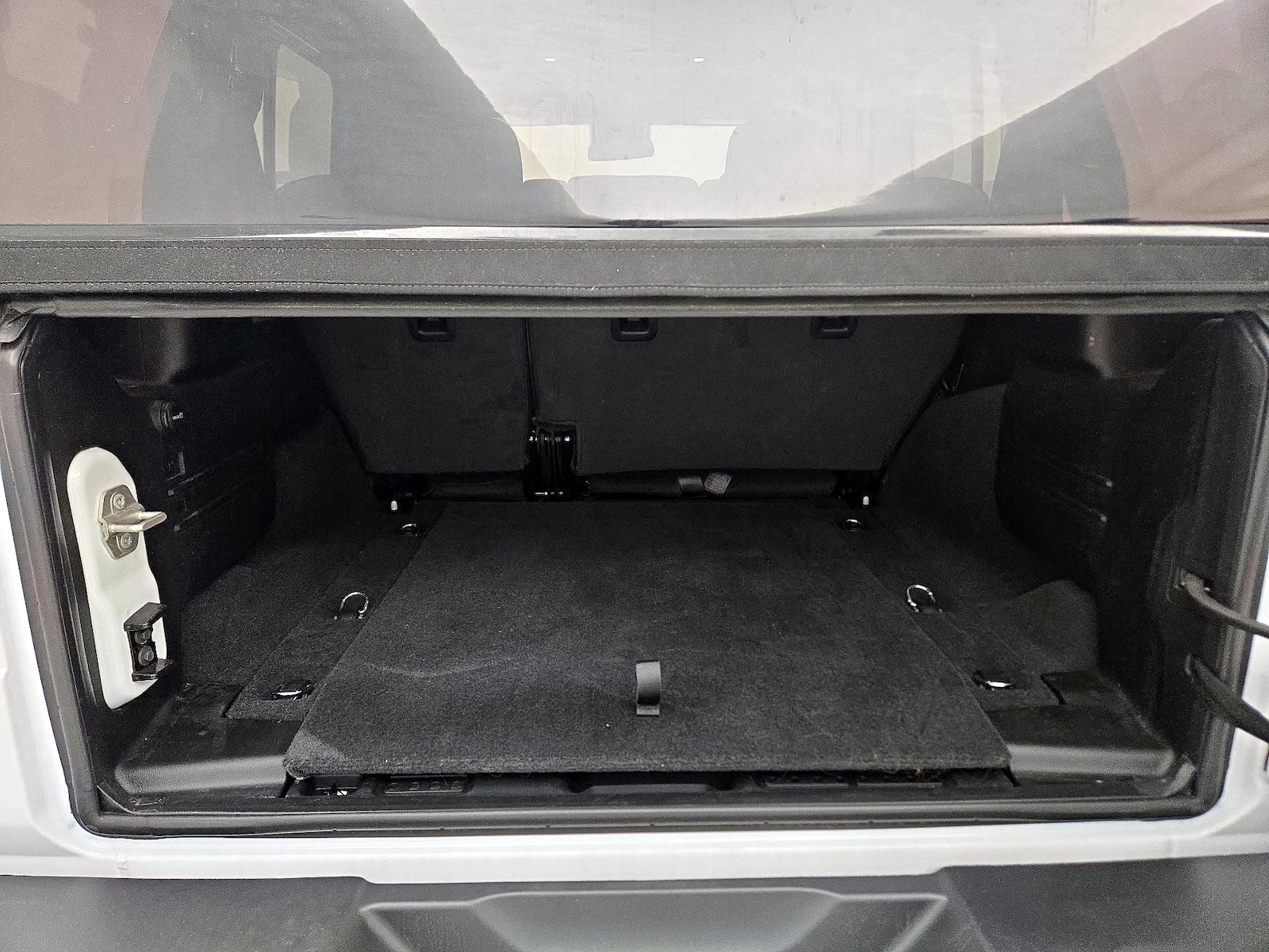 2024 Jeep Wrangler 4-Door Sahara - Photo 21