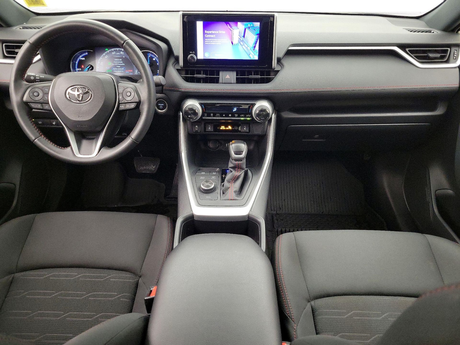 2024 Toyota RAV4 SE - Photo 10