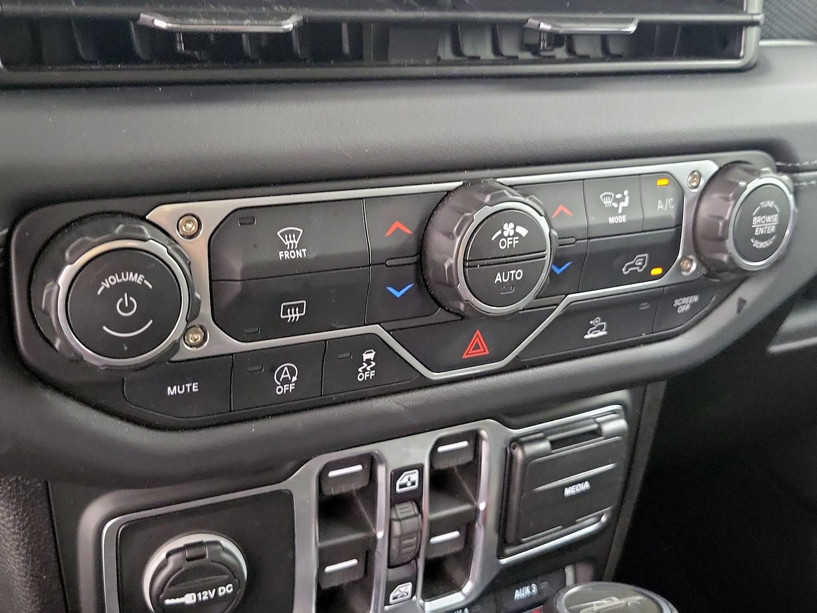 2026 Jeep Gladiator Rubicon - Photo 17