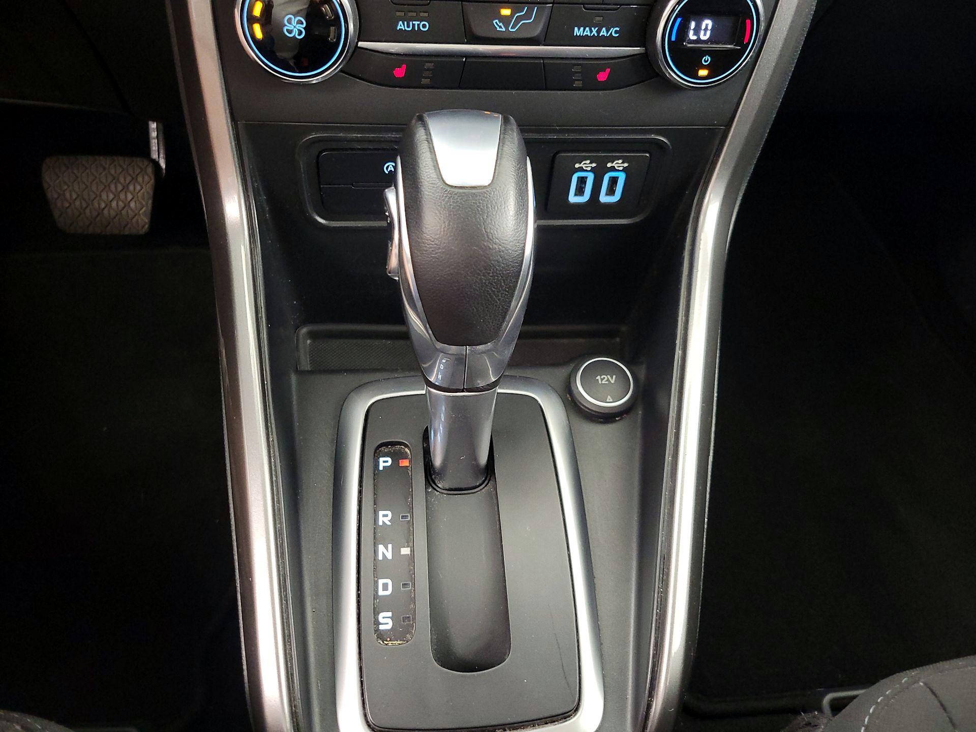Thumbnail: 2021 Ford EcoSport - 17