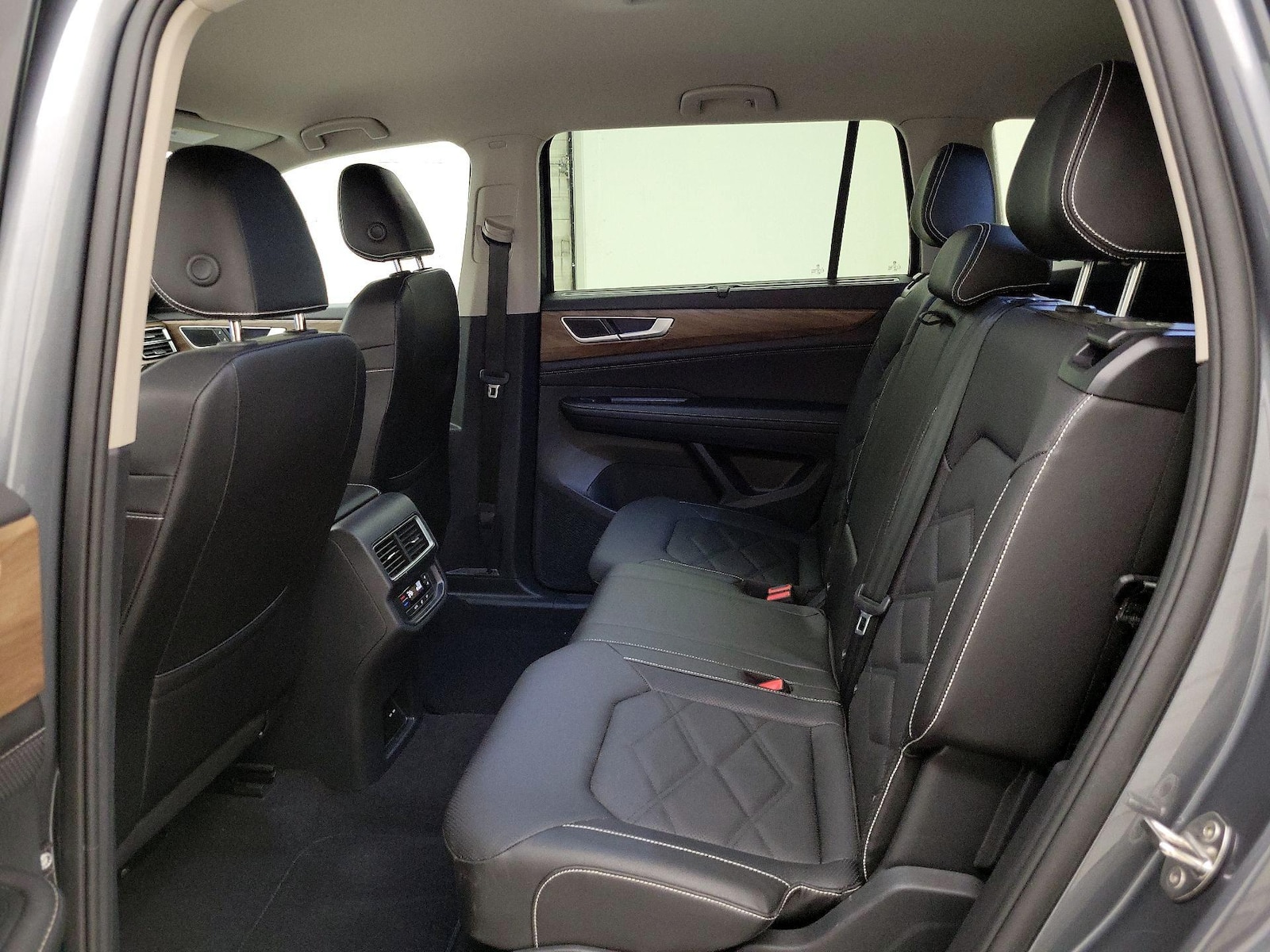 Rear Air Conditioning