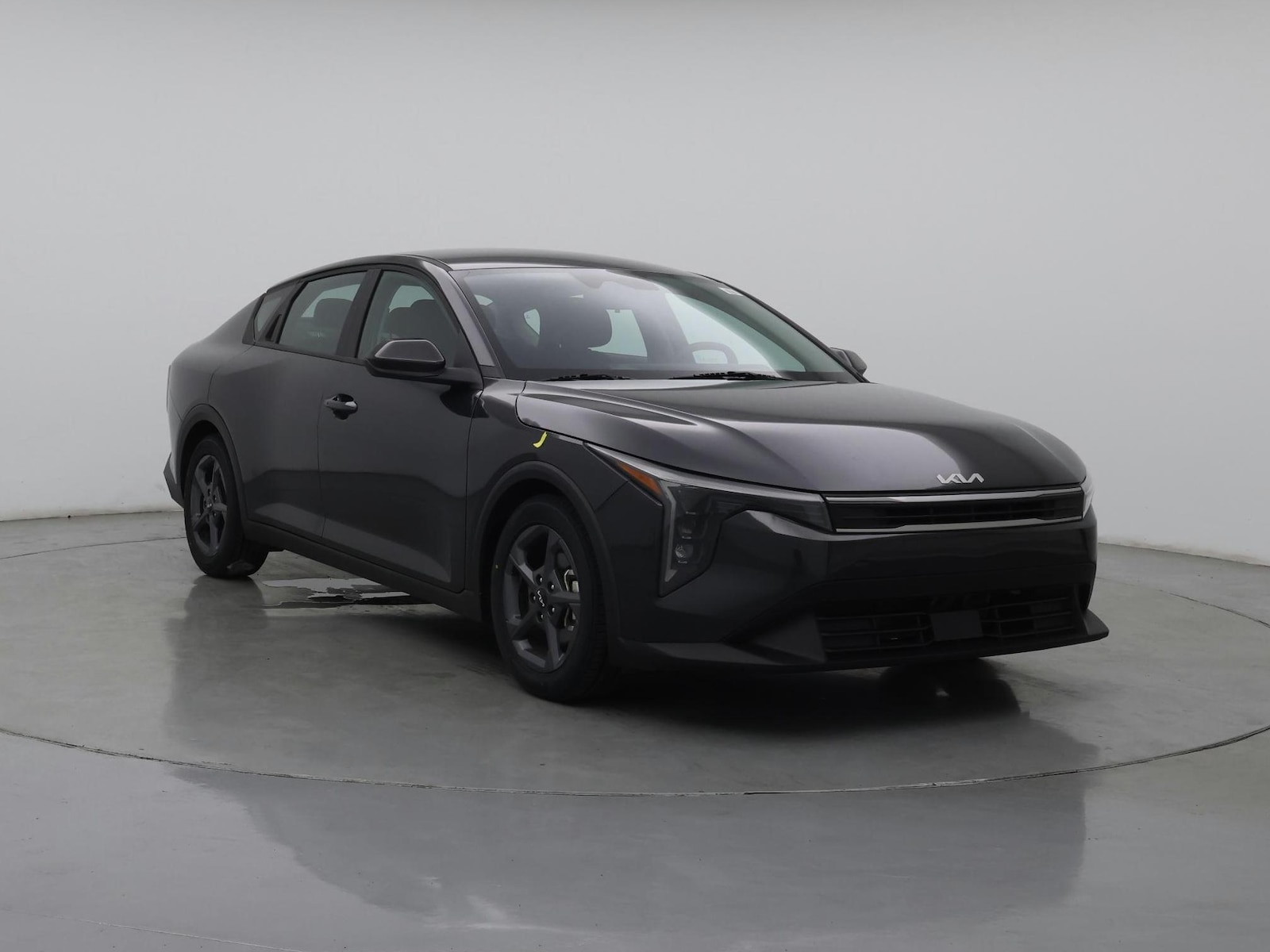 2025 Kia K4 LXS - Photo 2