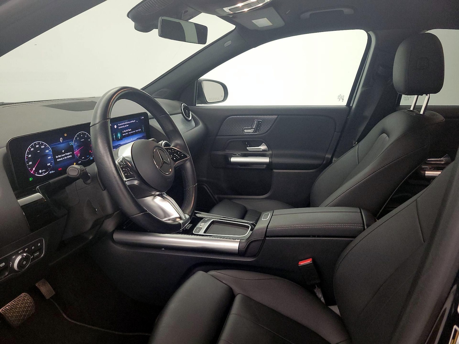 2025 Mercedes-Benz GLA GLA250 - Photo 12
