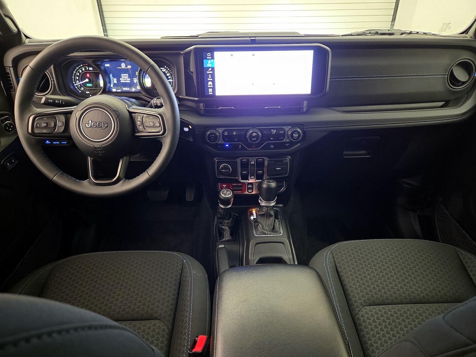 2024 Jeep Wrangler 4xe Rubicon 4XE - Photo 10