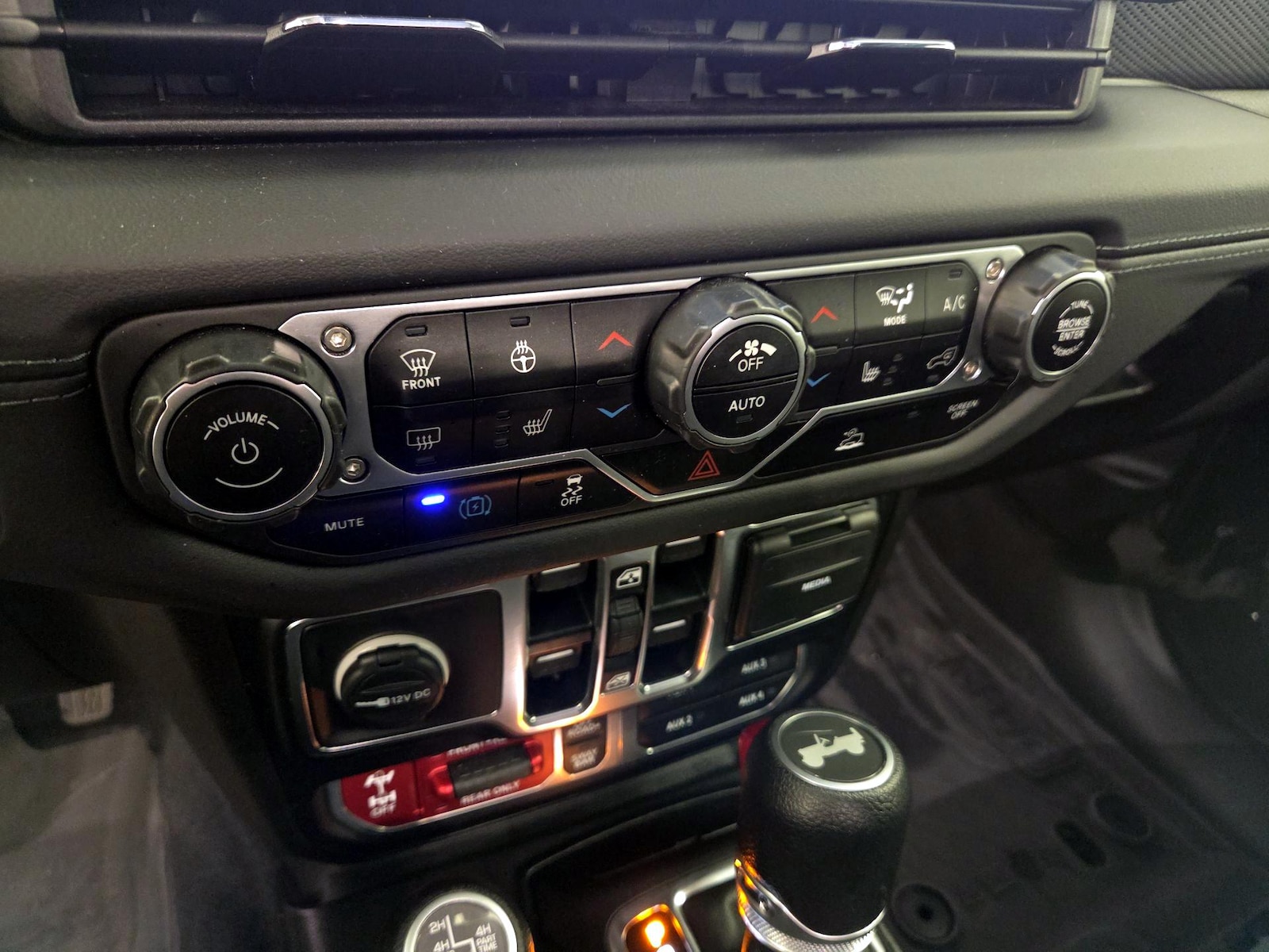 2024 Jeep Wrangler 4xe Rubicon 4XE - Photo 17
