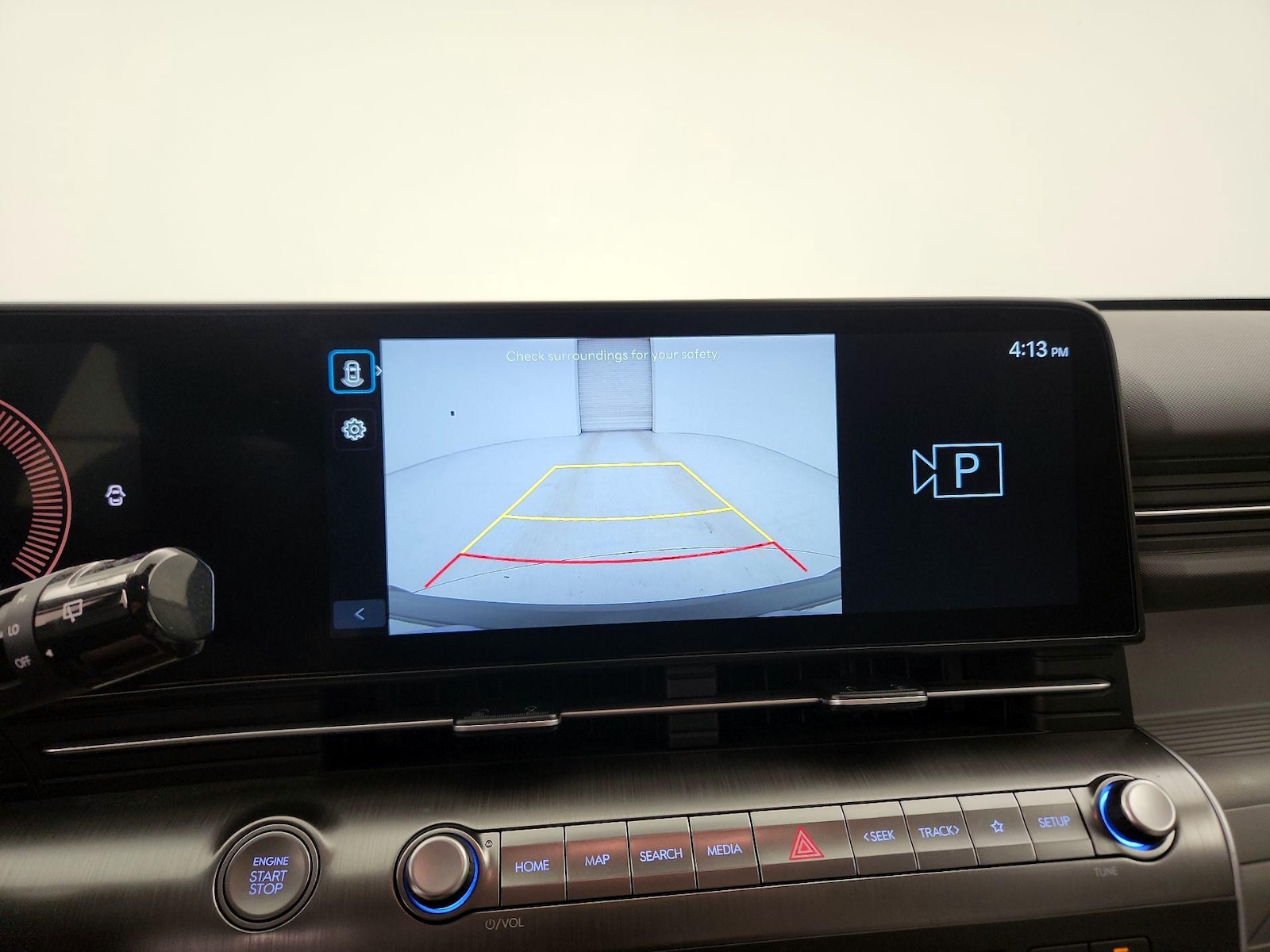2025 Hyundai Kona SEL - Photo 15