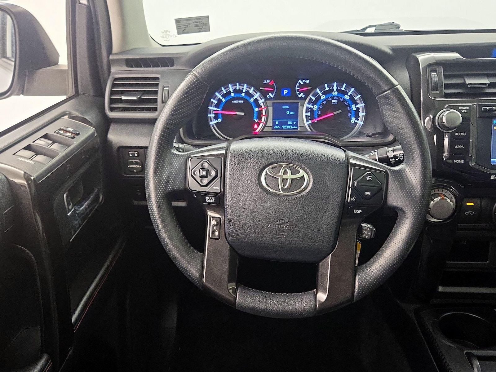 2018 Toyota 4Runner Off-Road - Photo 11