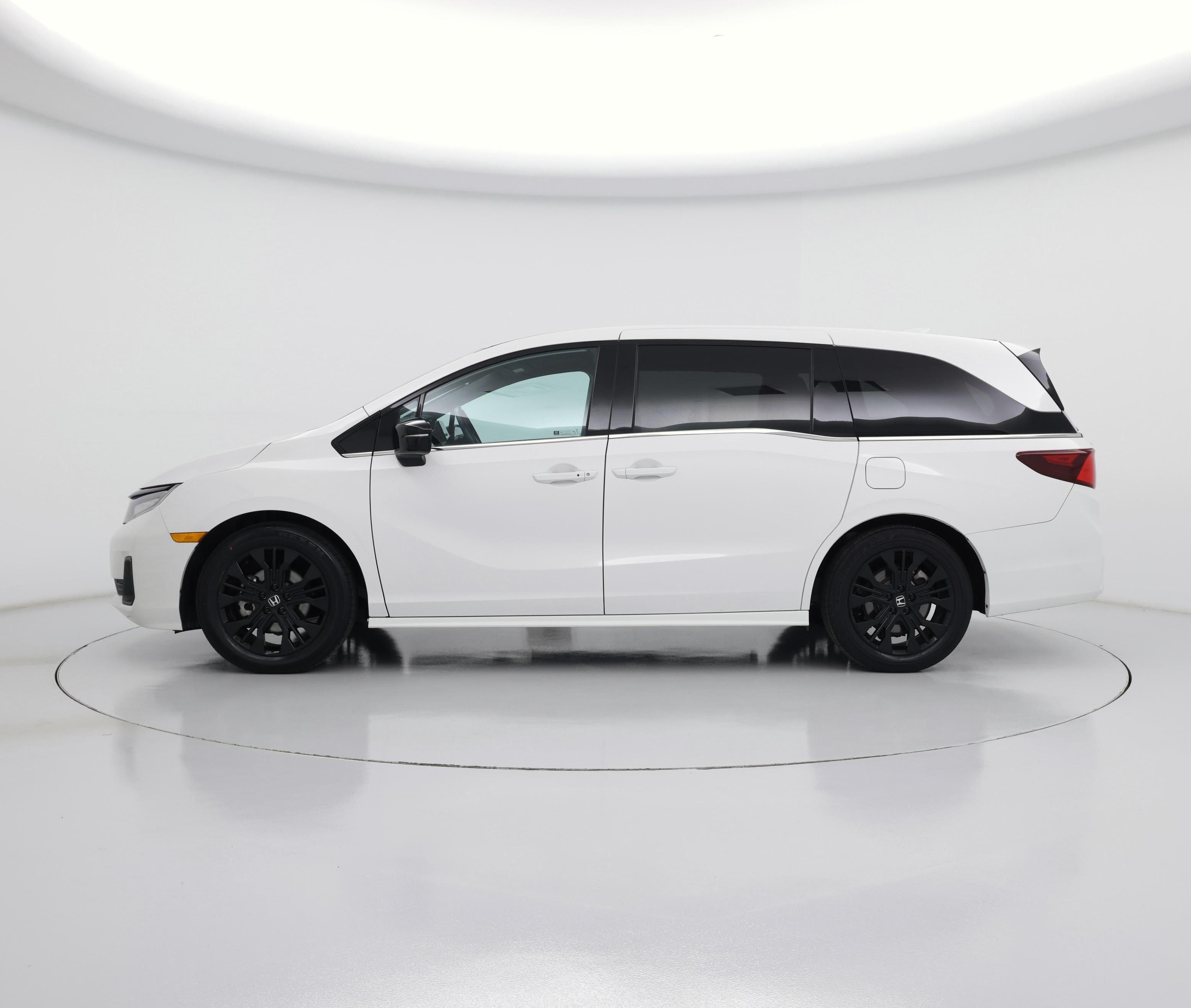 Thumbnail: 2025 Honda Odyssey - 3