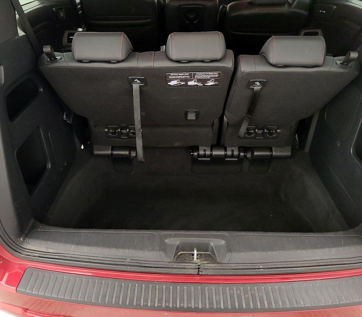 Trunk/Cargo (Seats Up)