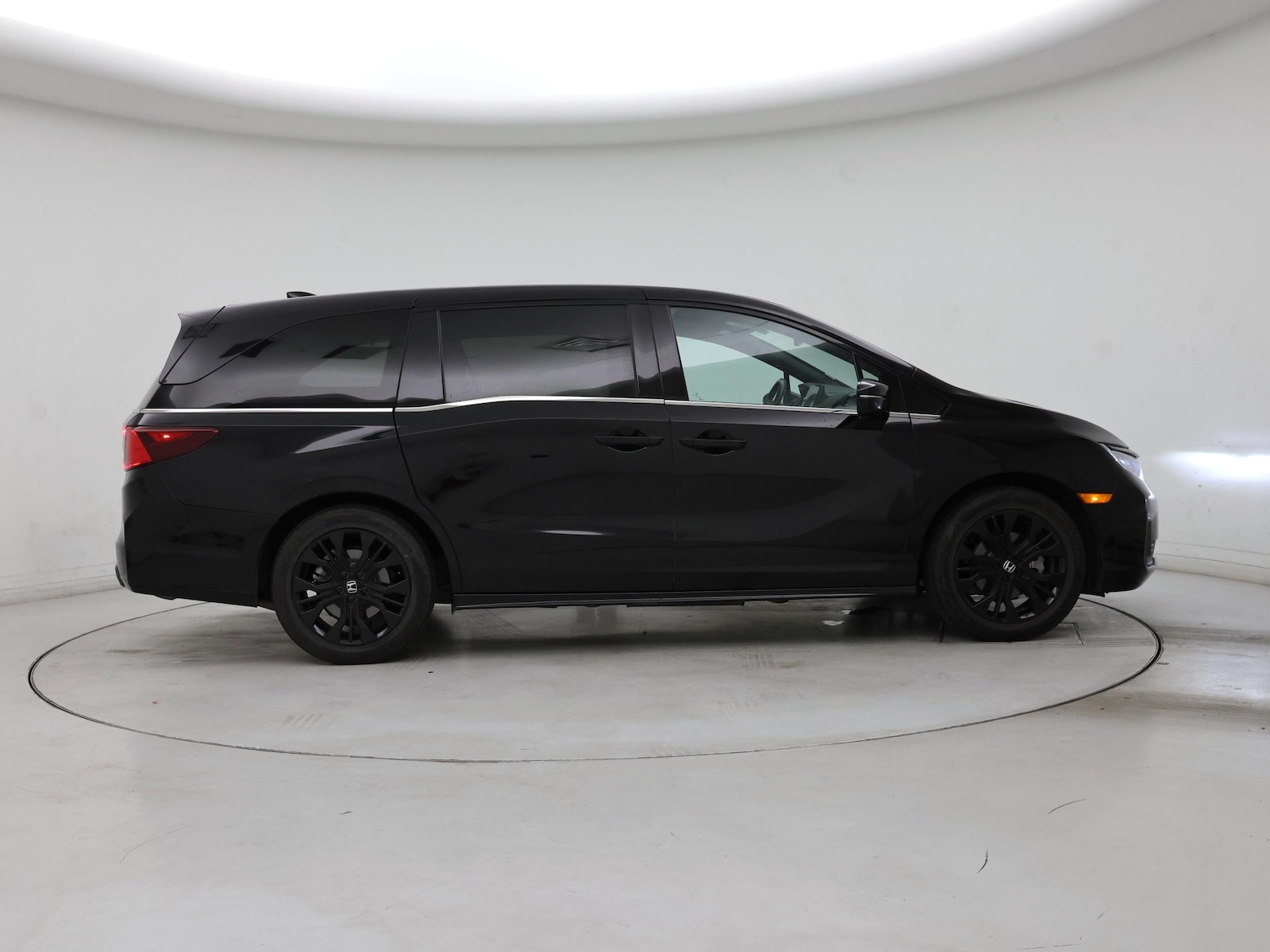 2025 Honda Odyssey Sport L - Photo 8