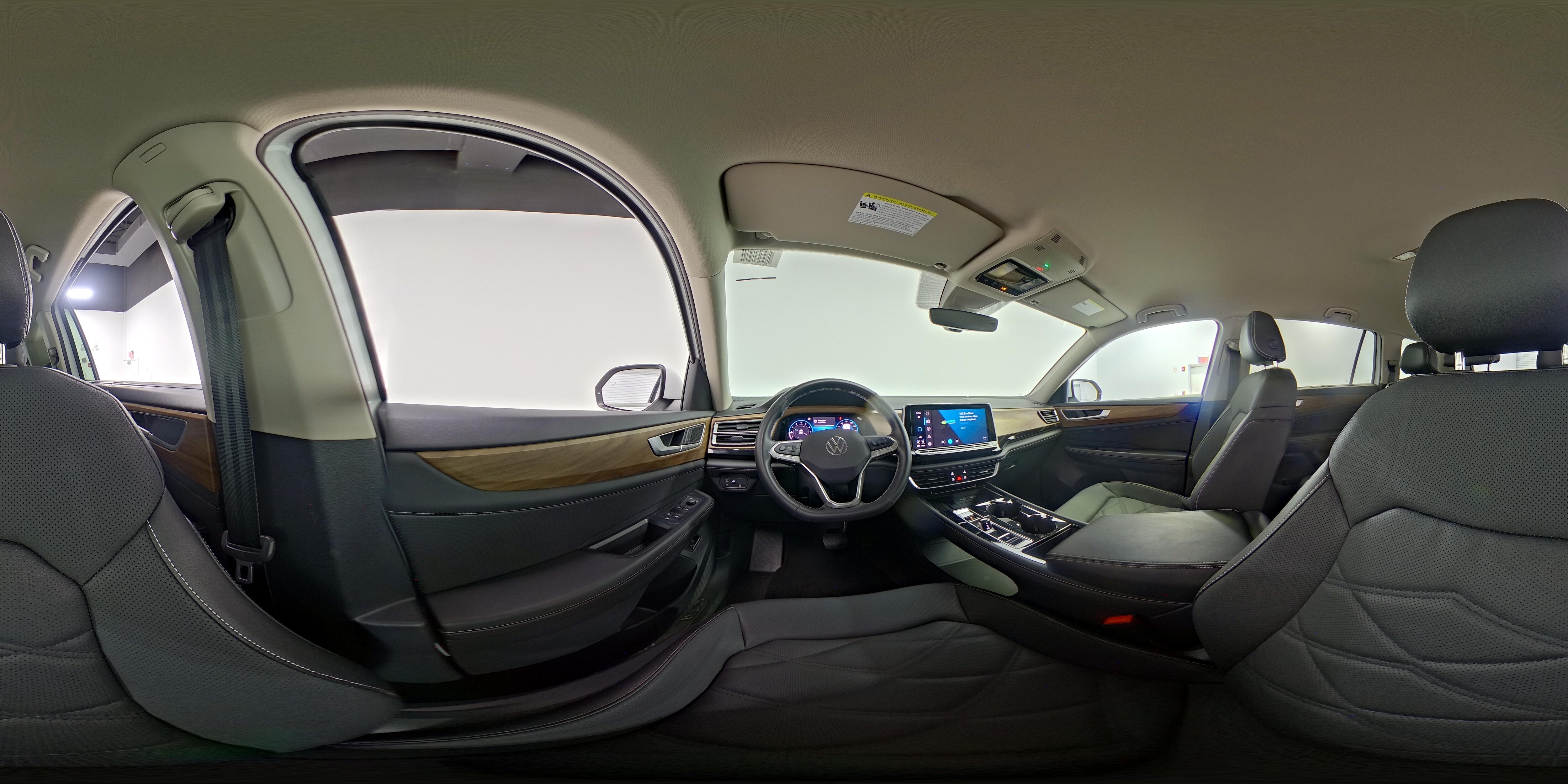 2025 Volkswagen Atlas SE w/Tech - Photo 28