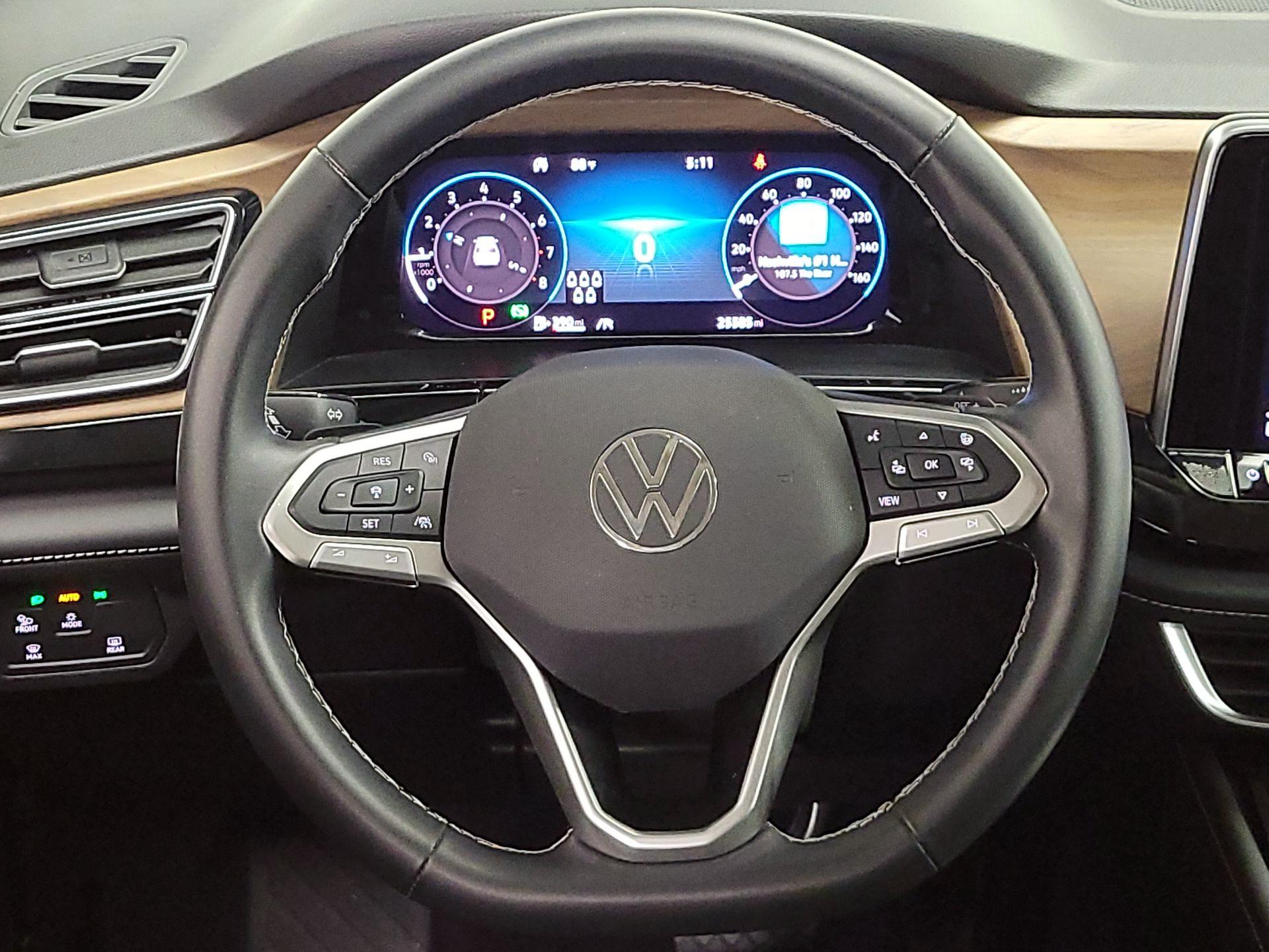 Thumbnail: 2025 Volkswagen Atlas - 10