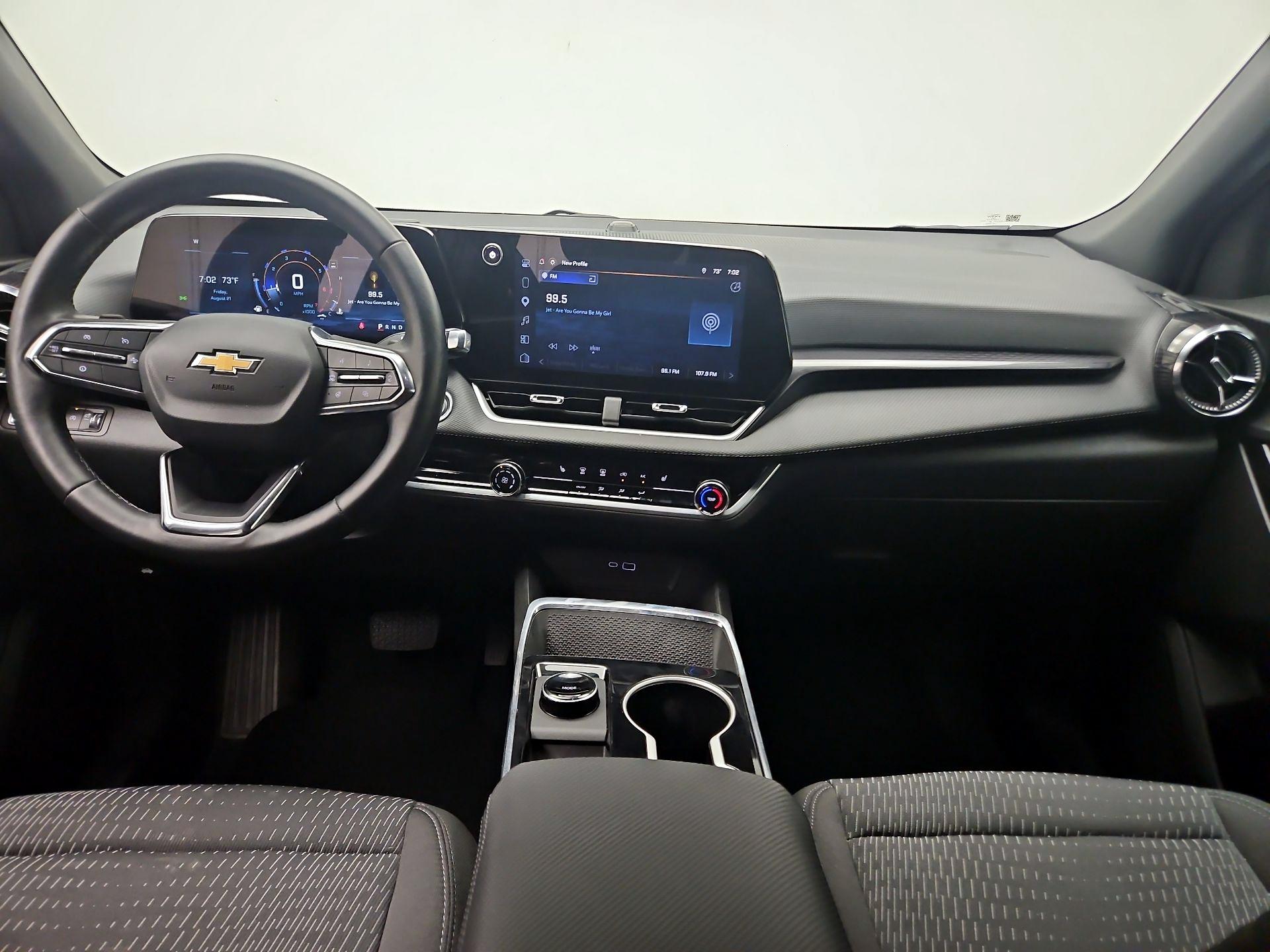 Thumbnail: 2026 Chevrolet Equinox - 9