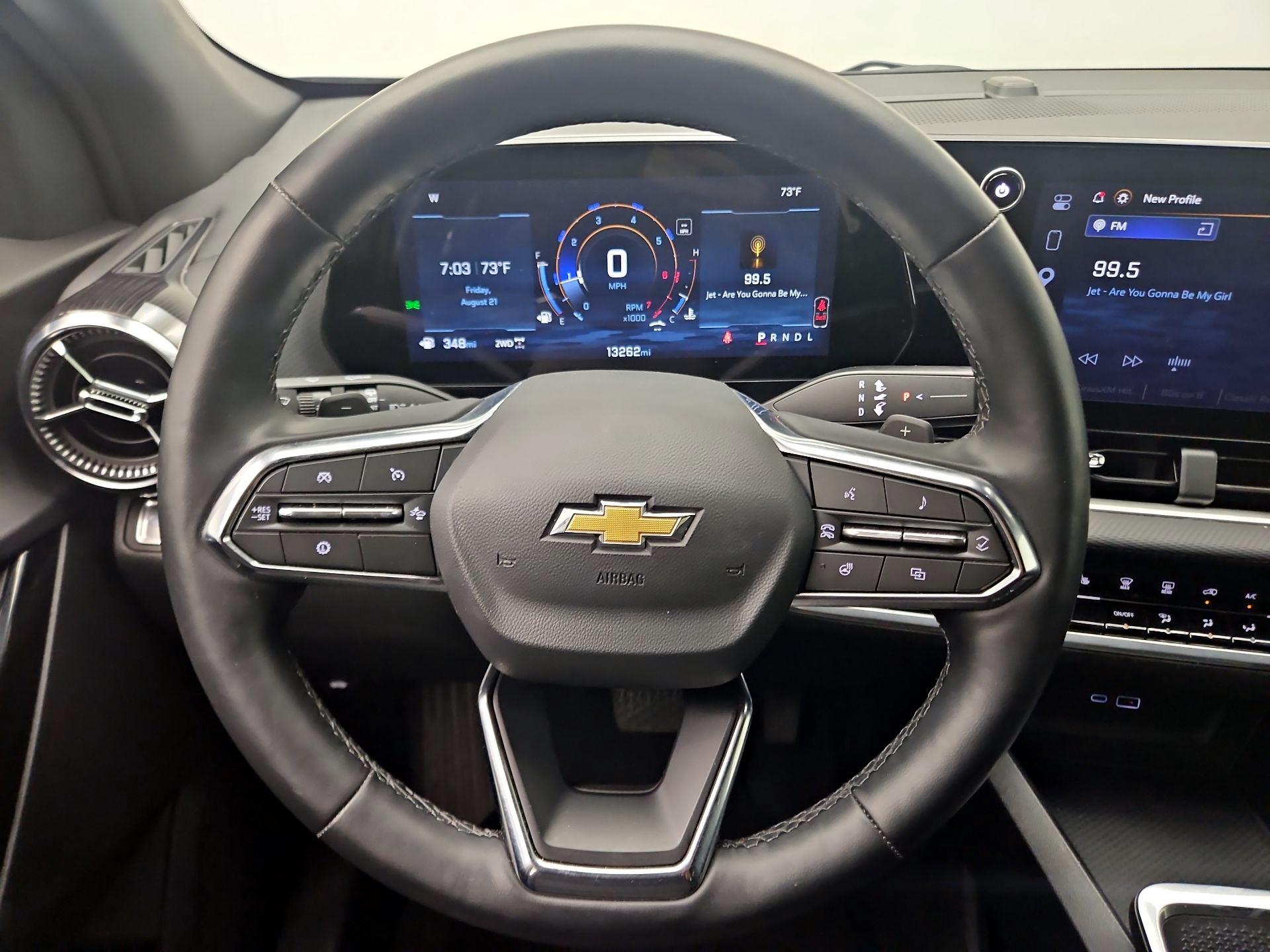 Thumbnail: 2026 Chevrolet Equinox - 10