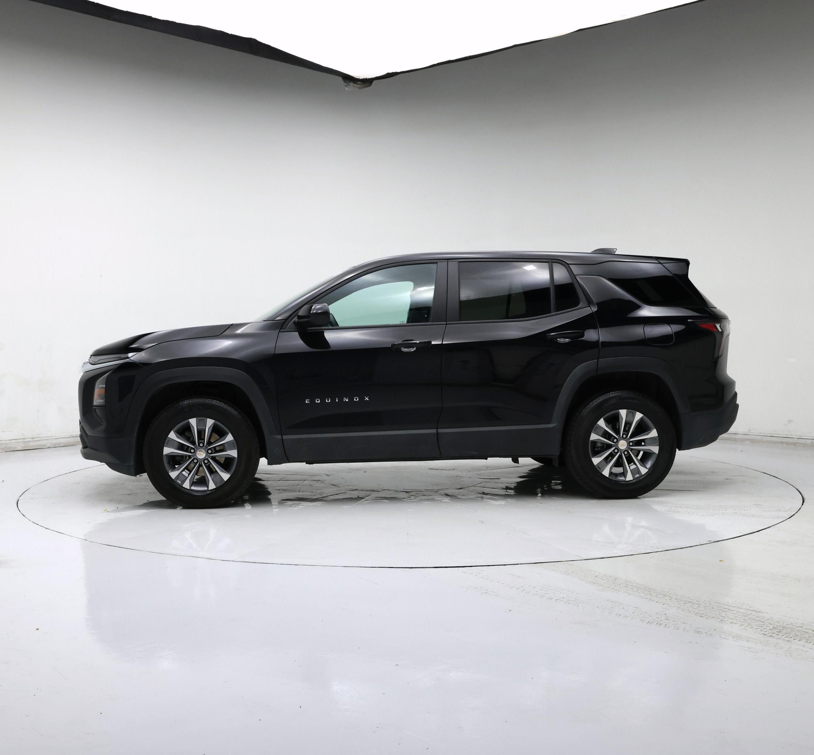 Thumbnail: 2026 Chevrolet Equinox - 3