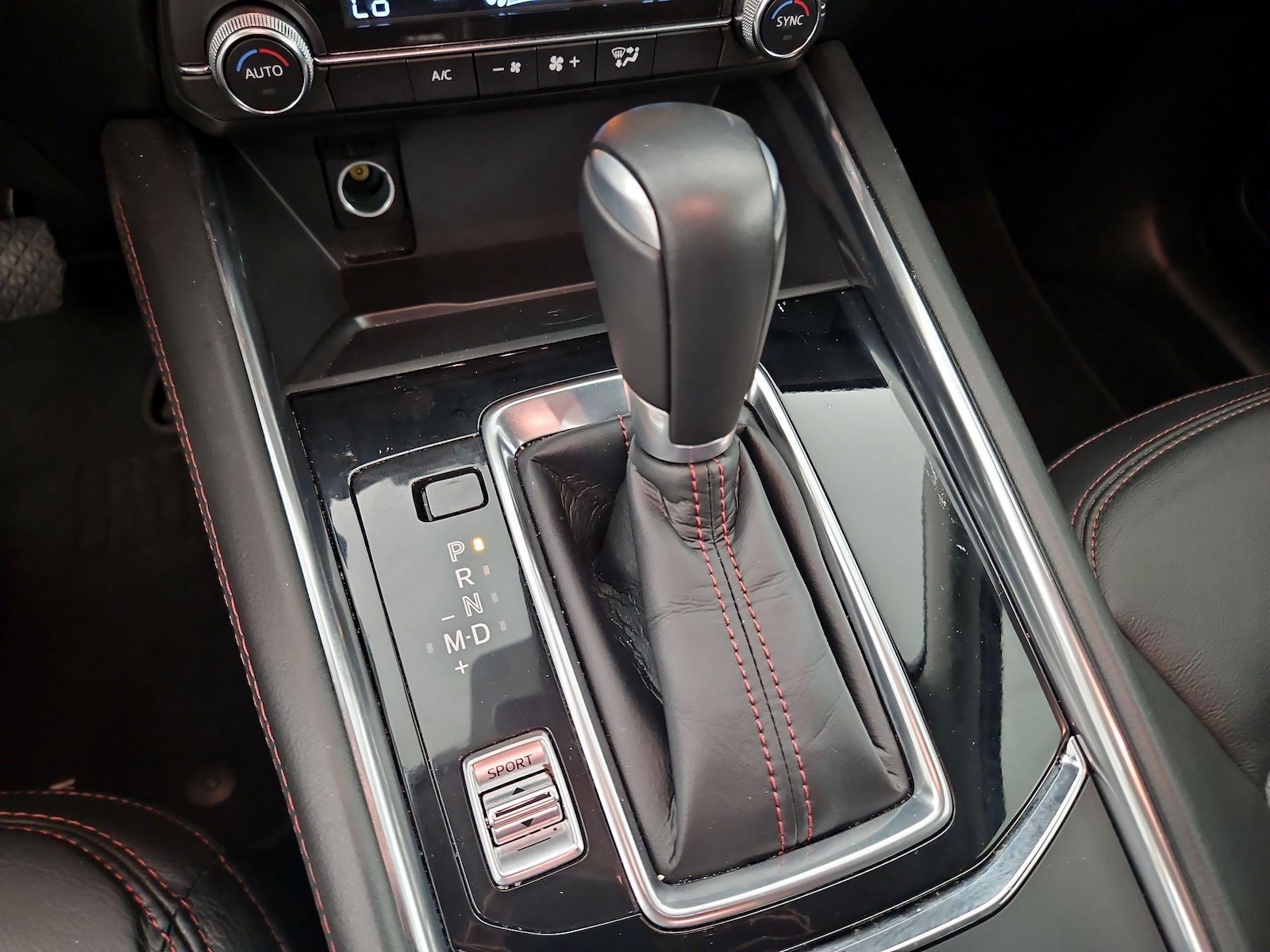 2025 Mazda CX-5 S Carbon Edition - Photo 10