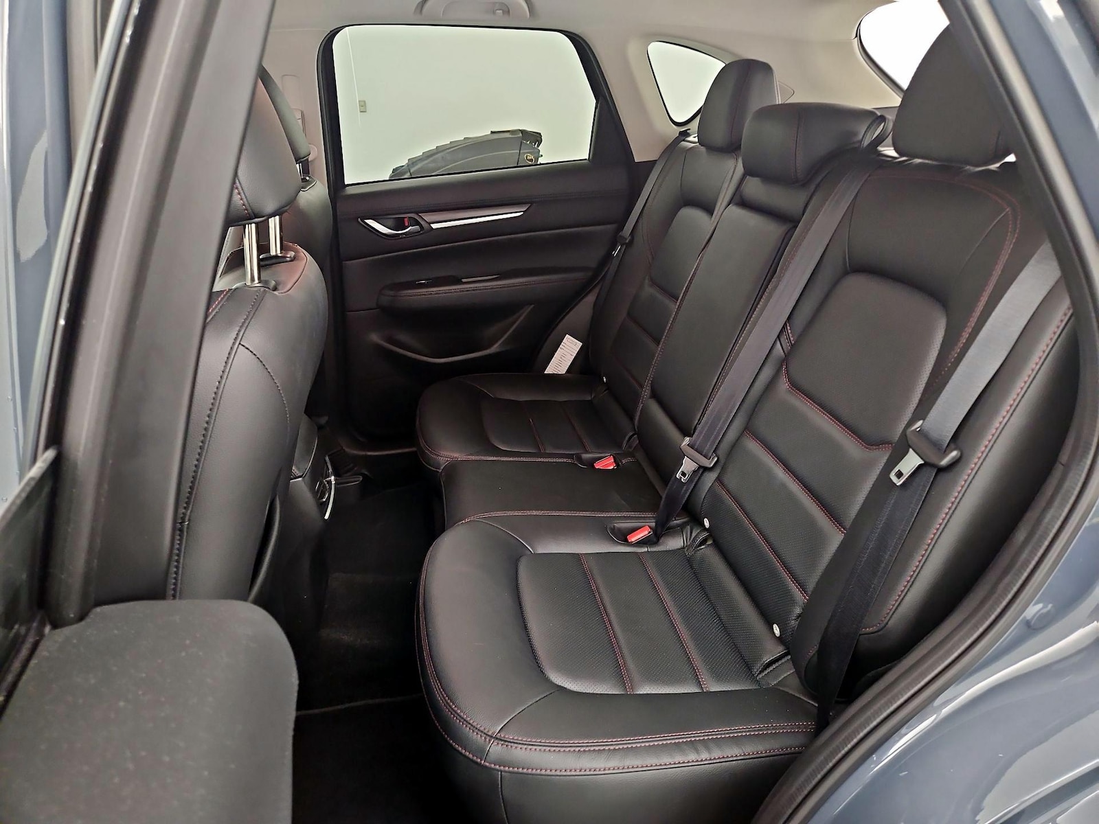2025 Mazda CX-5 S Carbon Edition - Photo 12