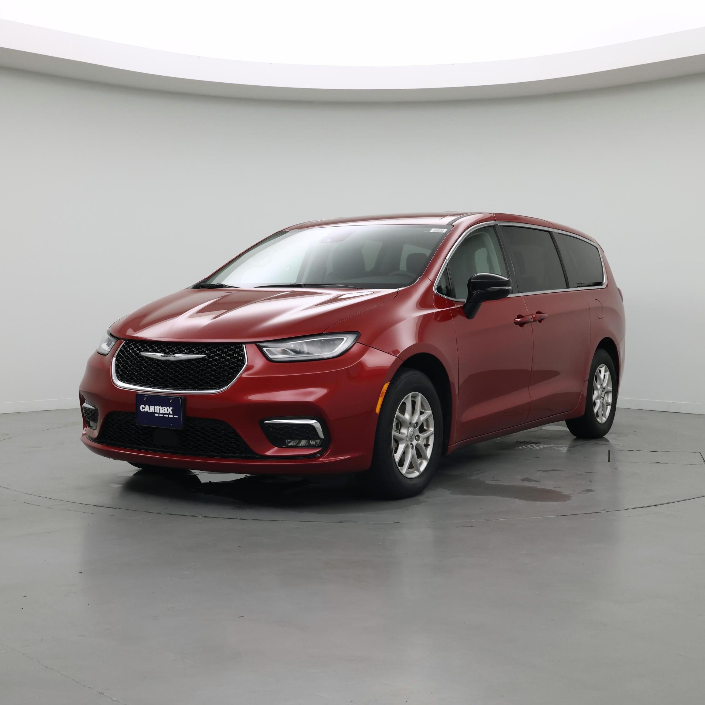 Thumbnail: 2024 Chrysler Pacifica - 4