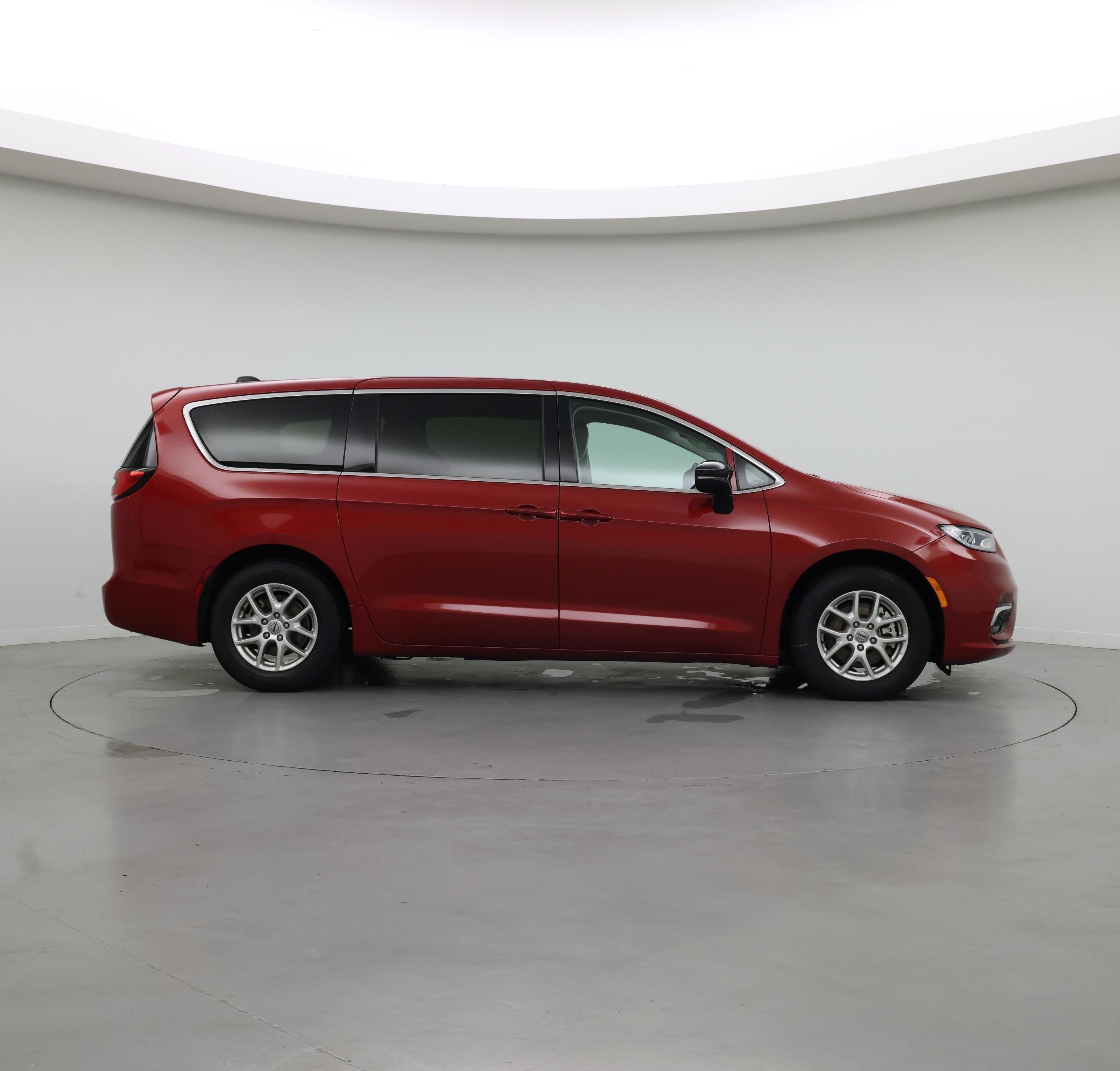 Thumbnail: 2024 Chrysler Pacifica - 7