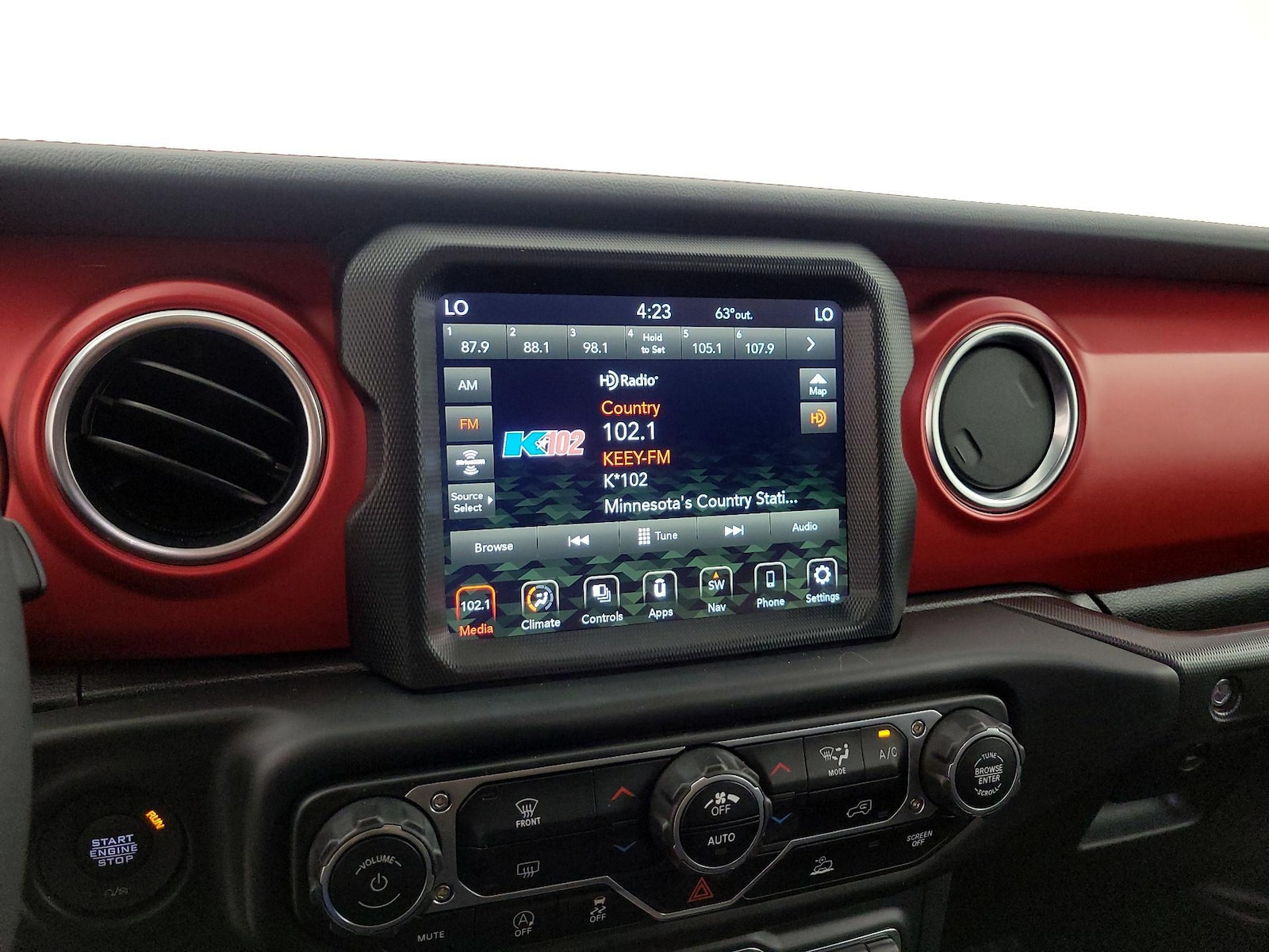 2023 Jeep Wrangler 4-Door Rubicon - Photo 17