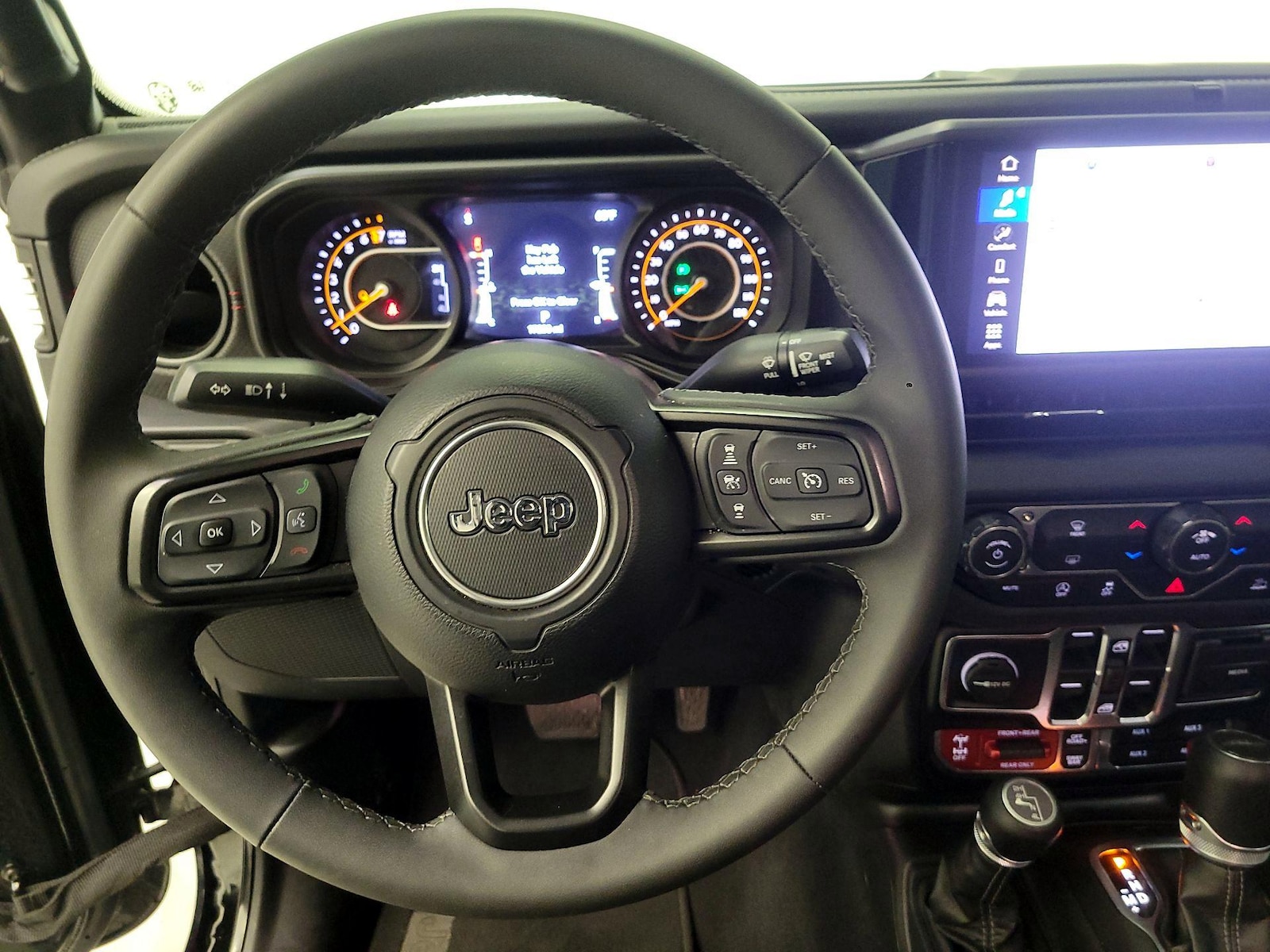 2026 Jeep Gladiator Rubicon - Photo 11