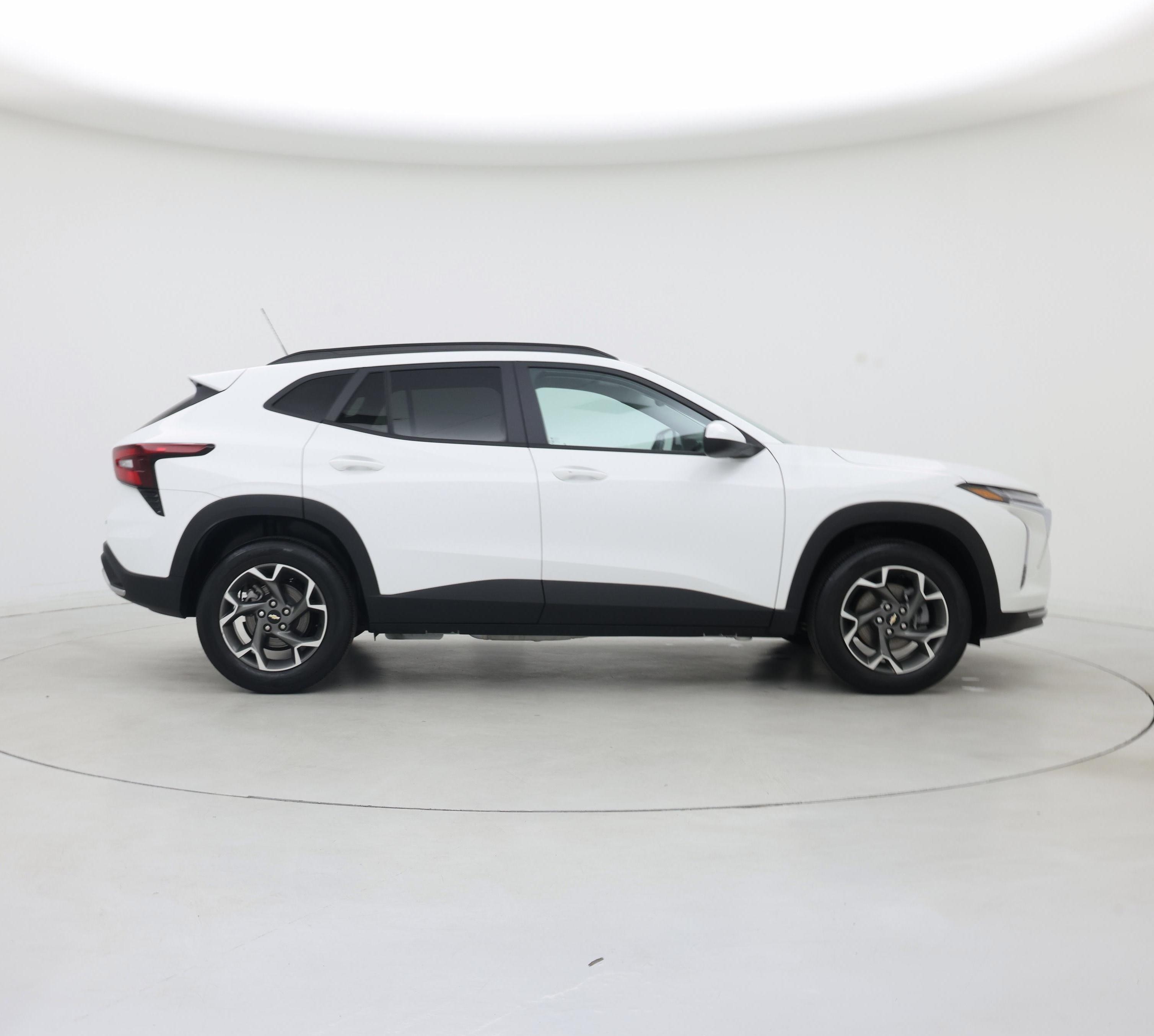 Thumbnail: 2024 Chevrolet Trax - 7