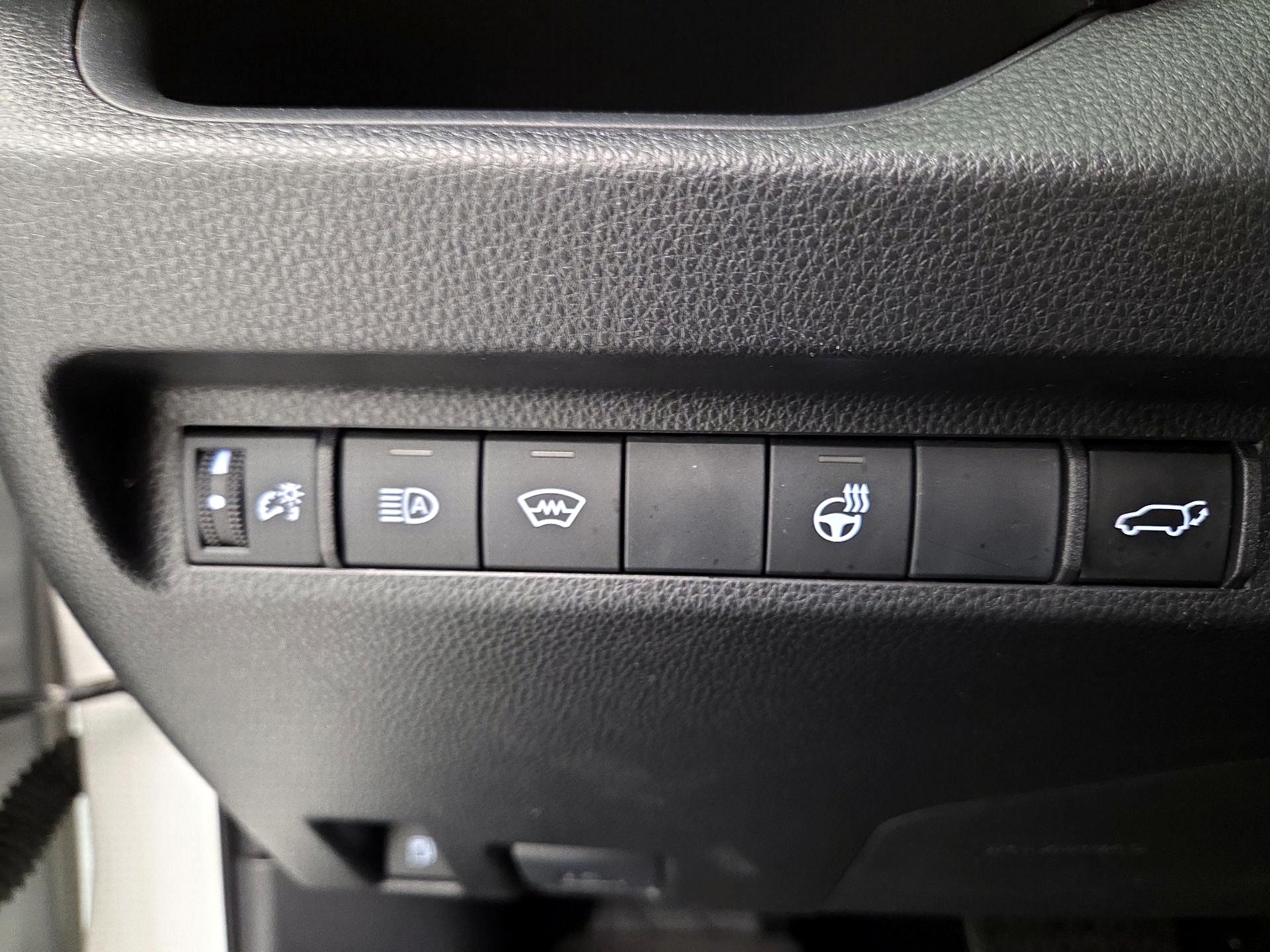 Thumbnail: 2024 Toyota RAV4 - 13