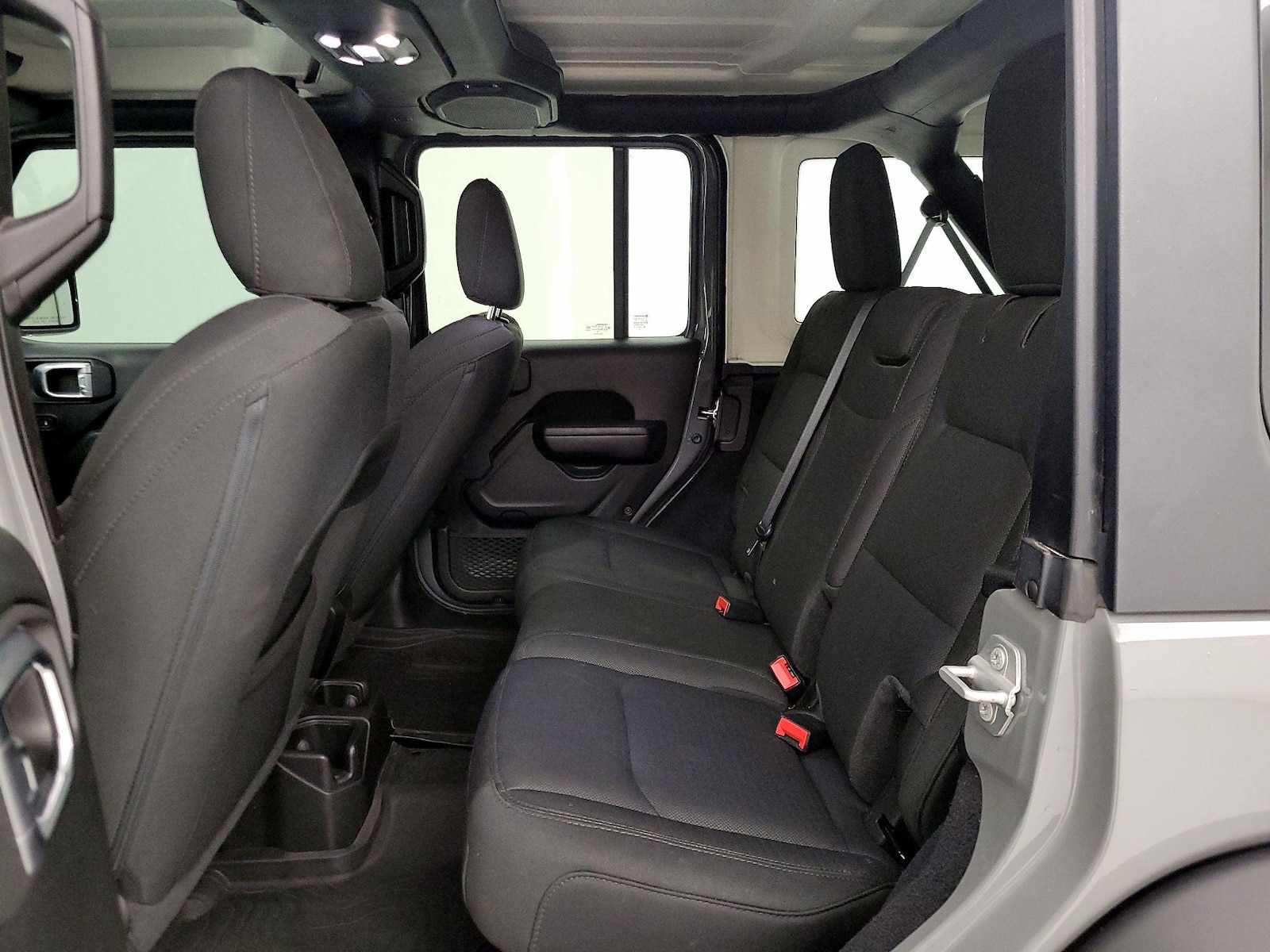 2022 Jeep Wrangler Unlimited Willys - Photo 20