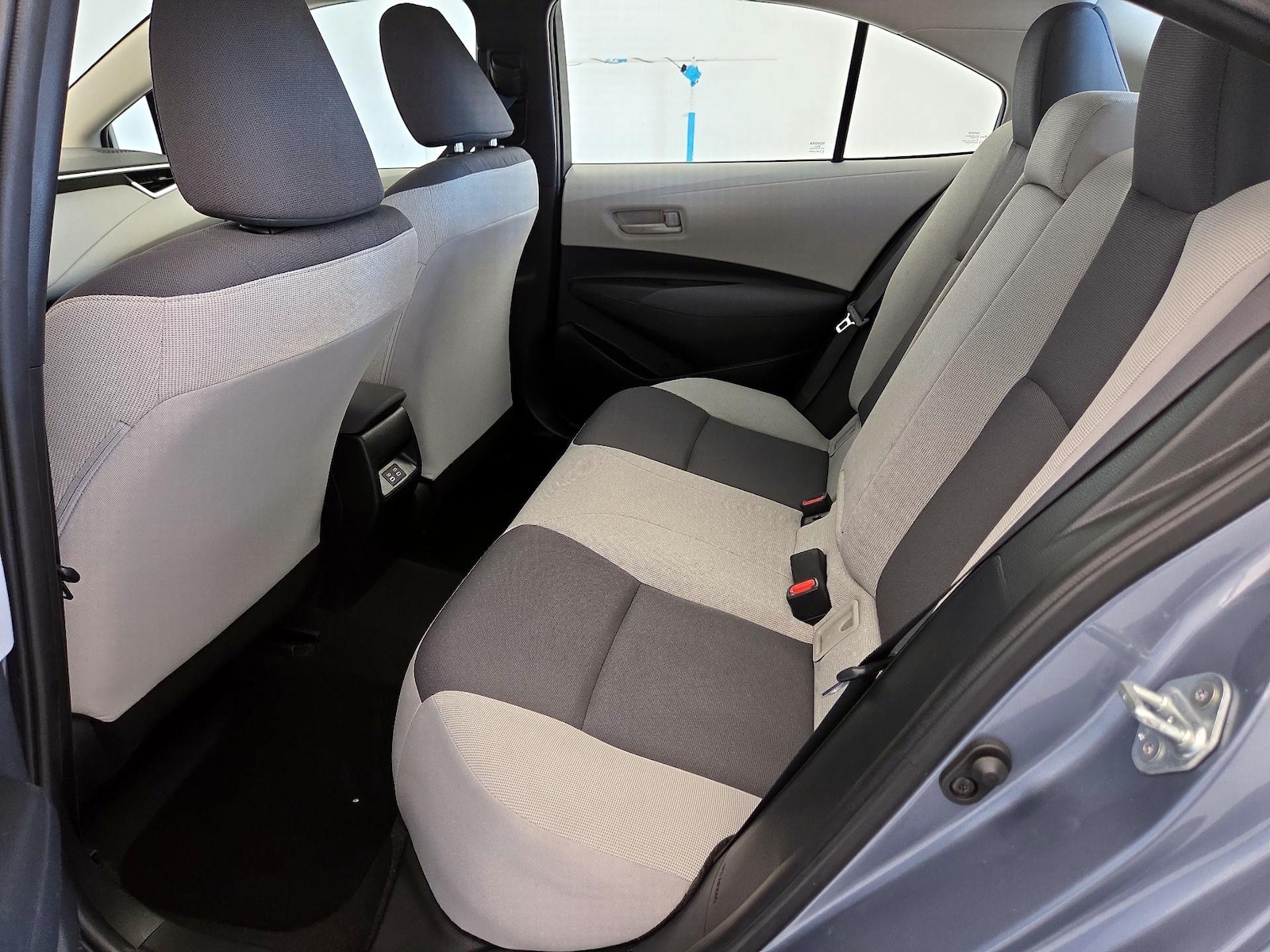 2024 Toyota Corolla LE - Photo 20