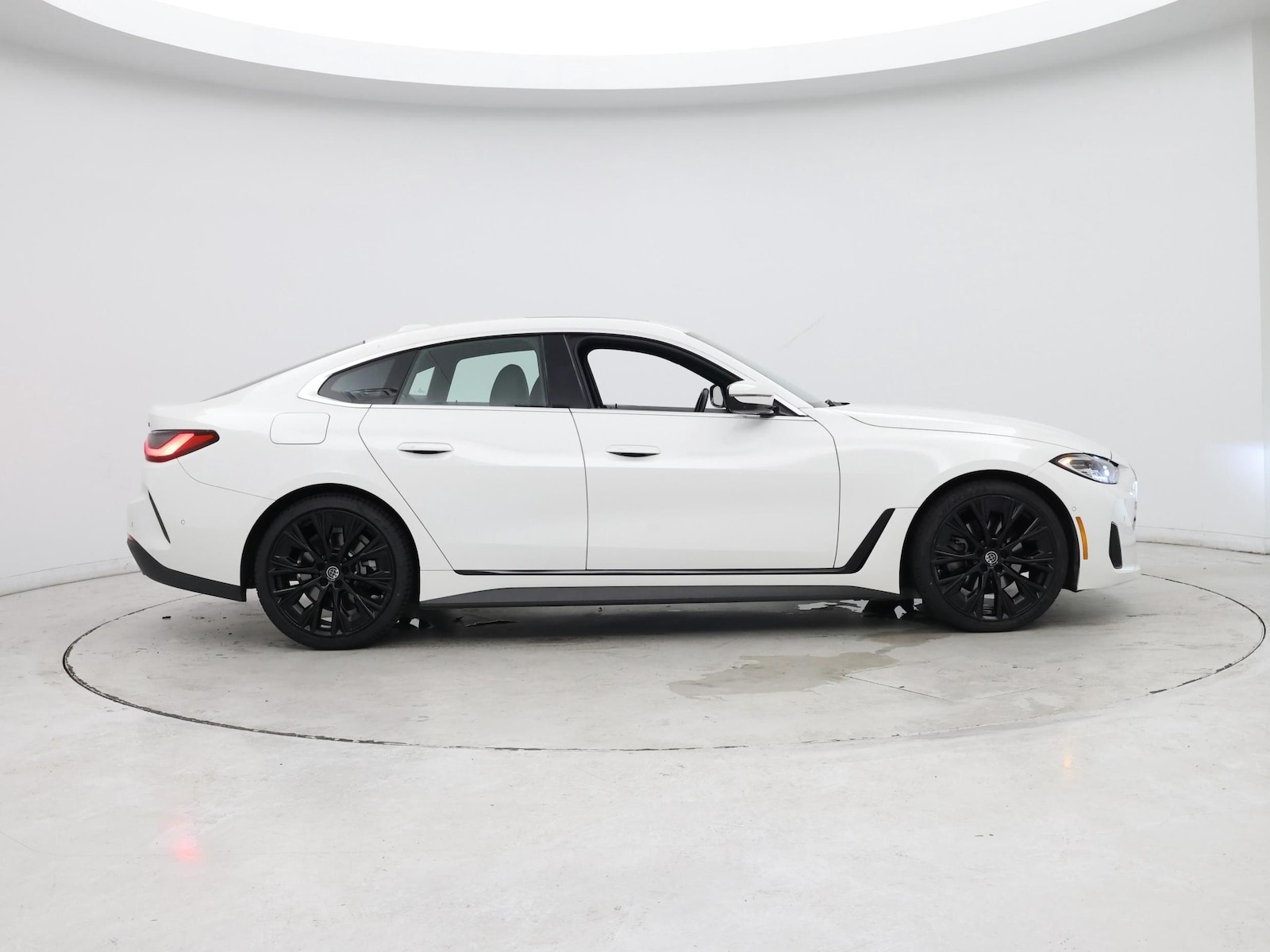 2024 BMW 4 Series 430i - Photo 8