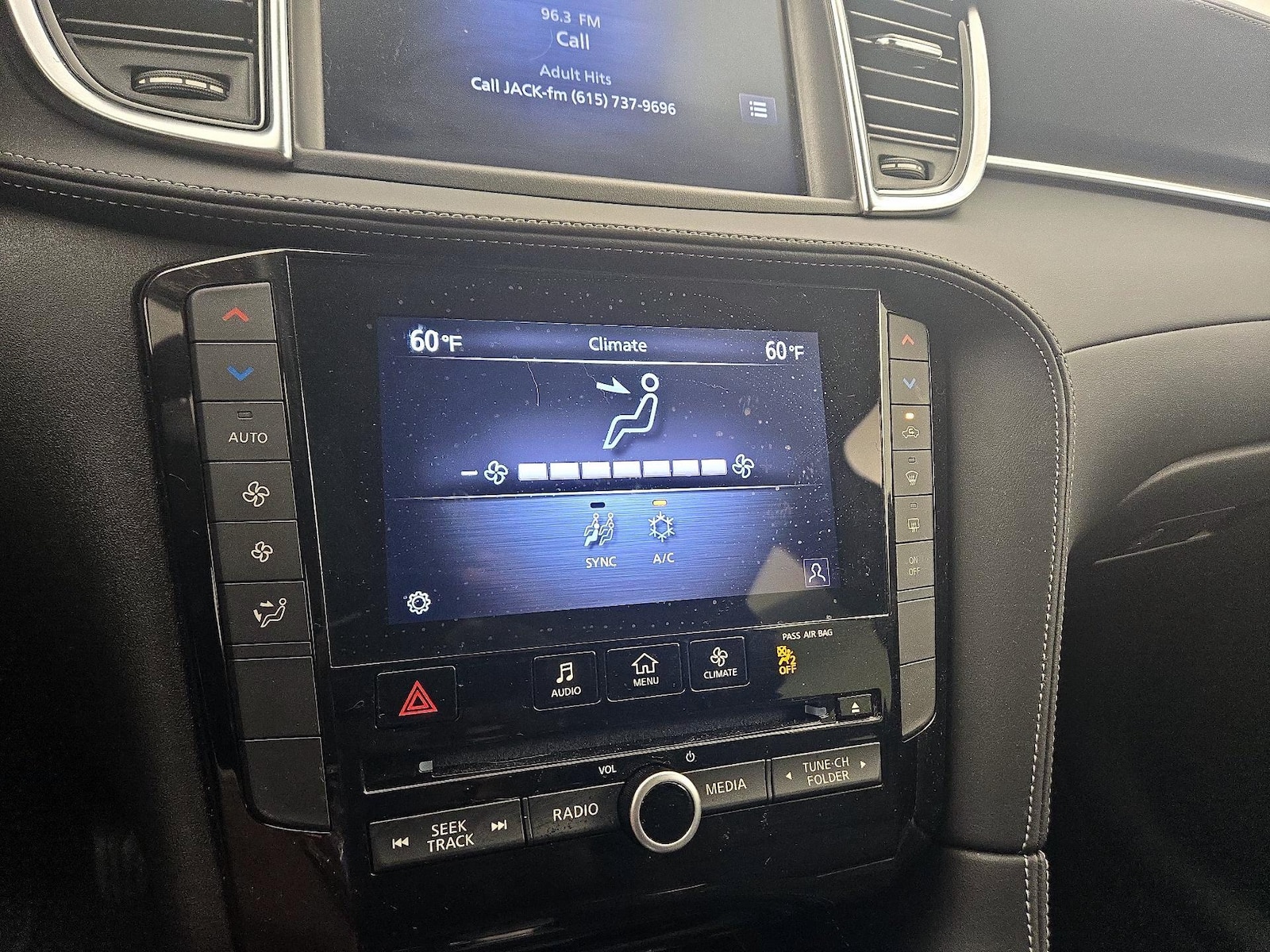 2025 INFINITI QX50 Pure - Photo 17