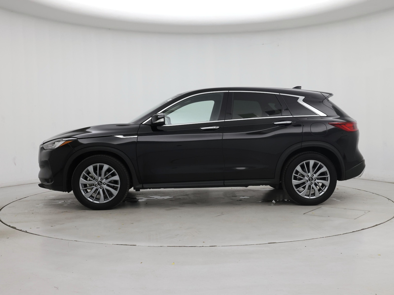 2025 INFINITI QX50 Pure - Photo 4