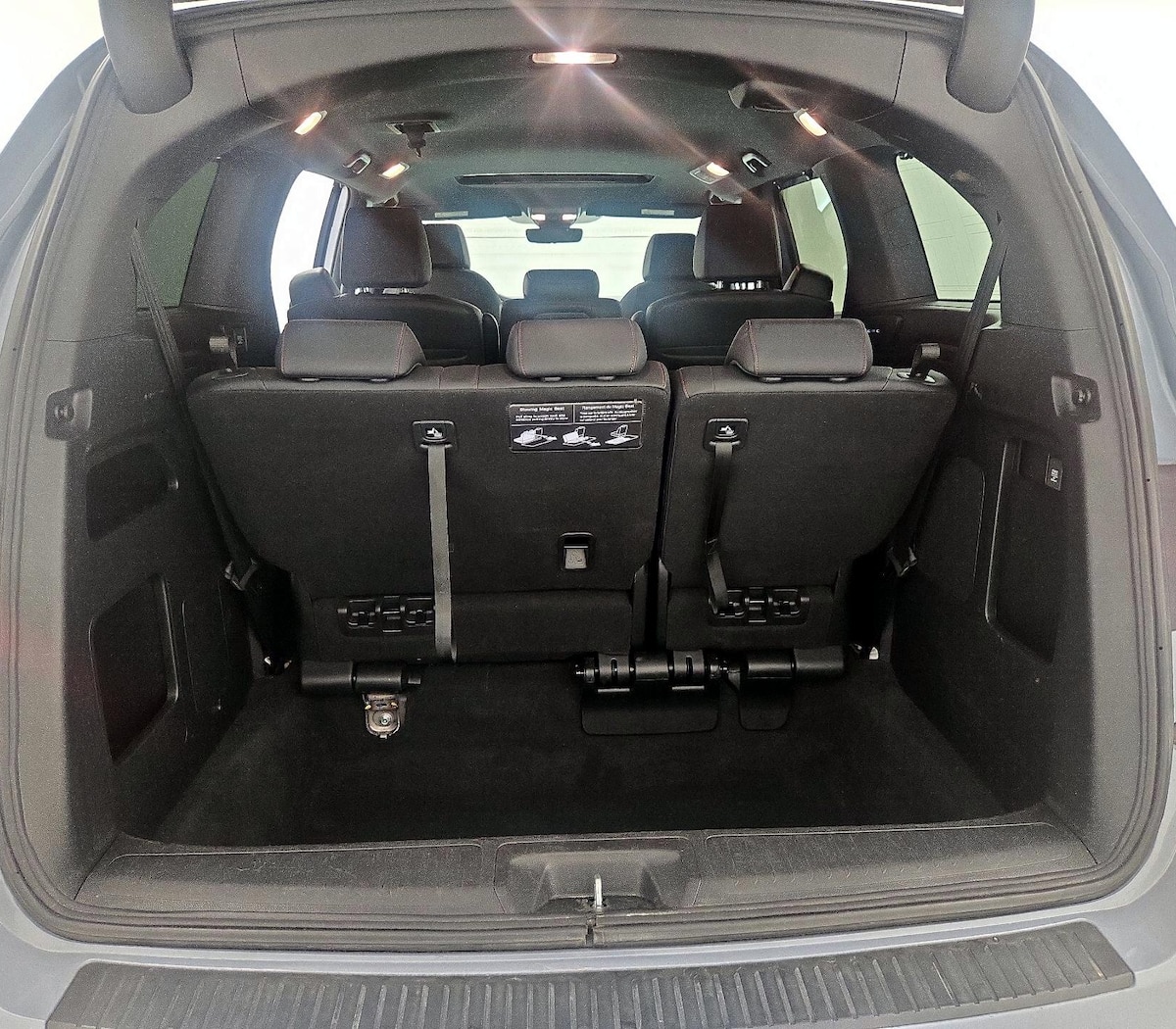 Trunk/Cargo (Seats Up)