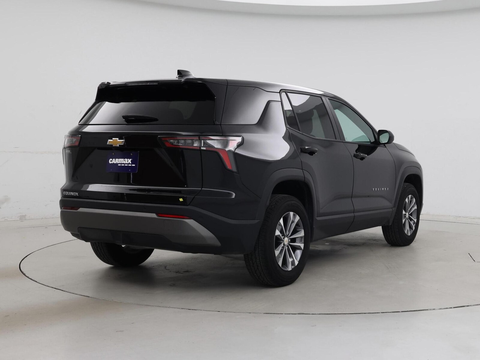 2026 Chevrolet Equinox LT - Photo 9