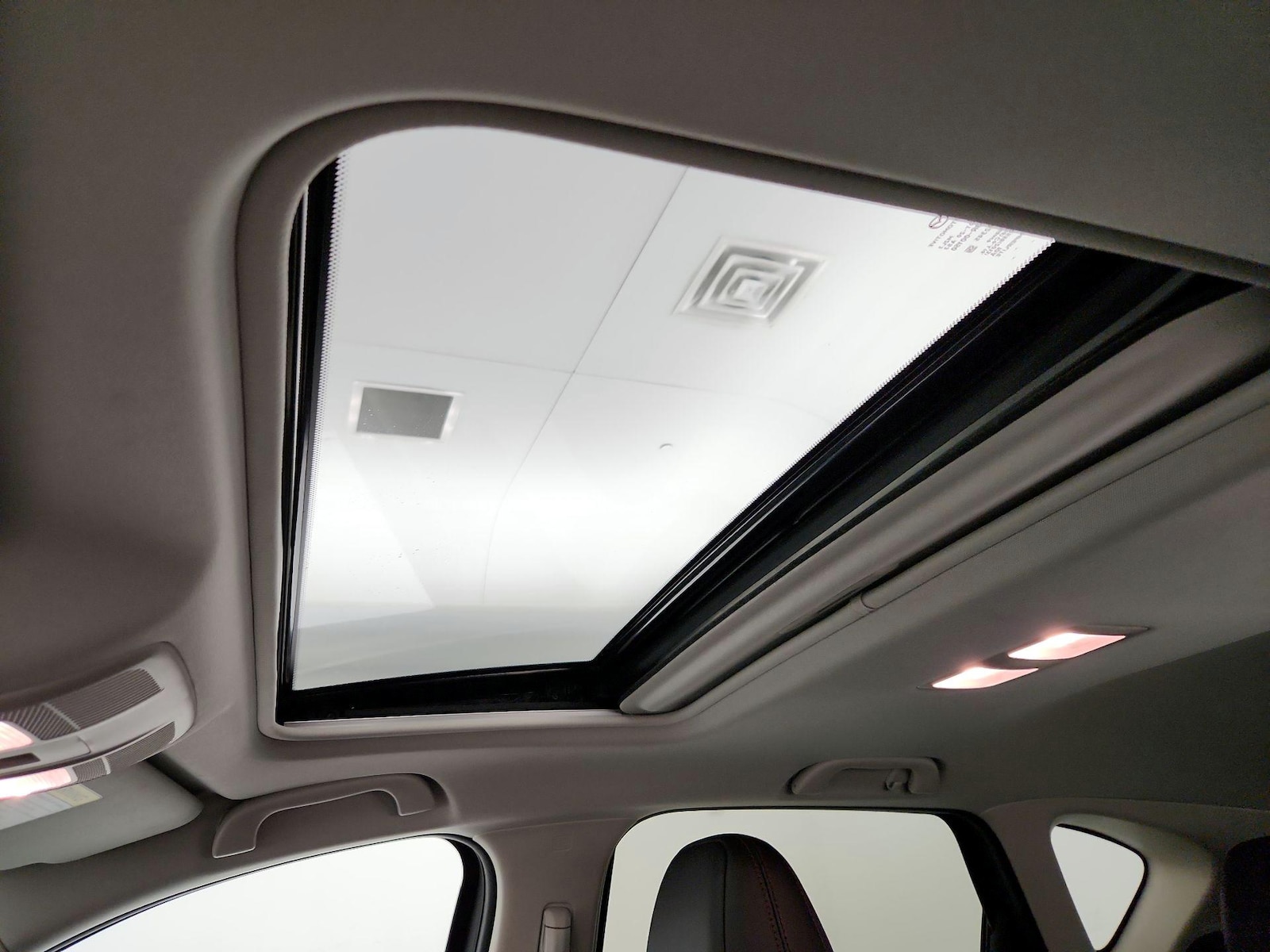 2025 Mazda CX-5 S Carbon Edition - Photo 20