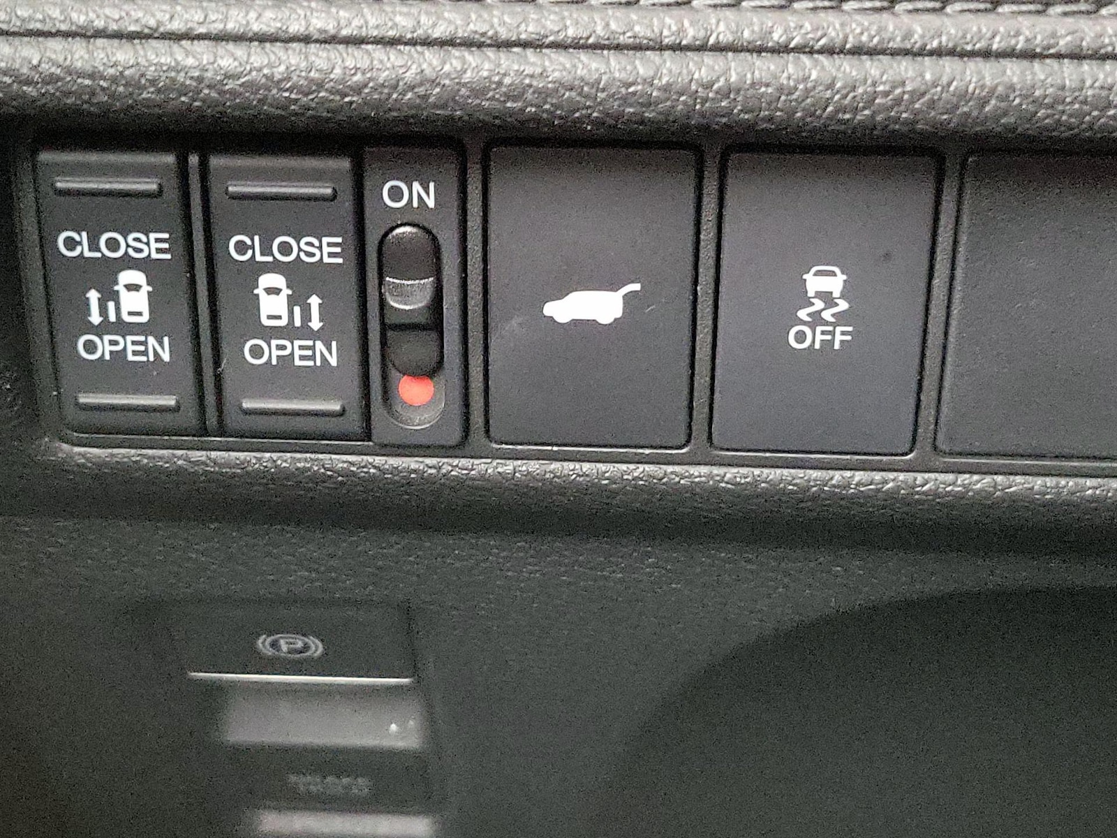 2025 Honda Odyssey Sport L - Photo 14