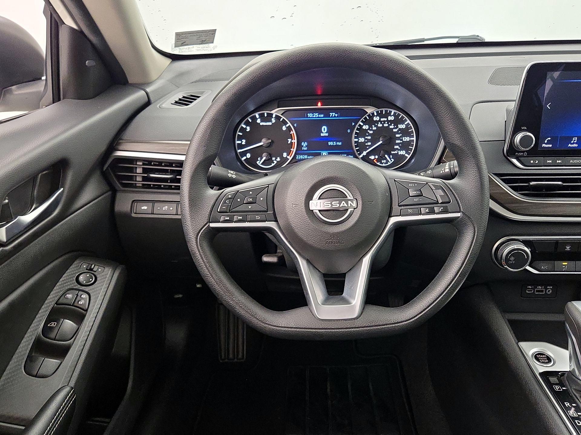 Thumbnail: 2025 Nissan Altima - 10