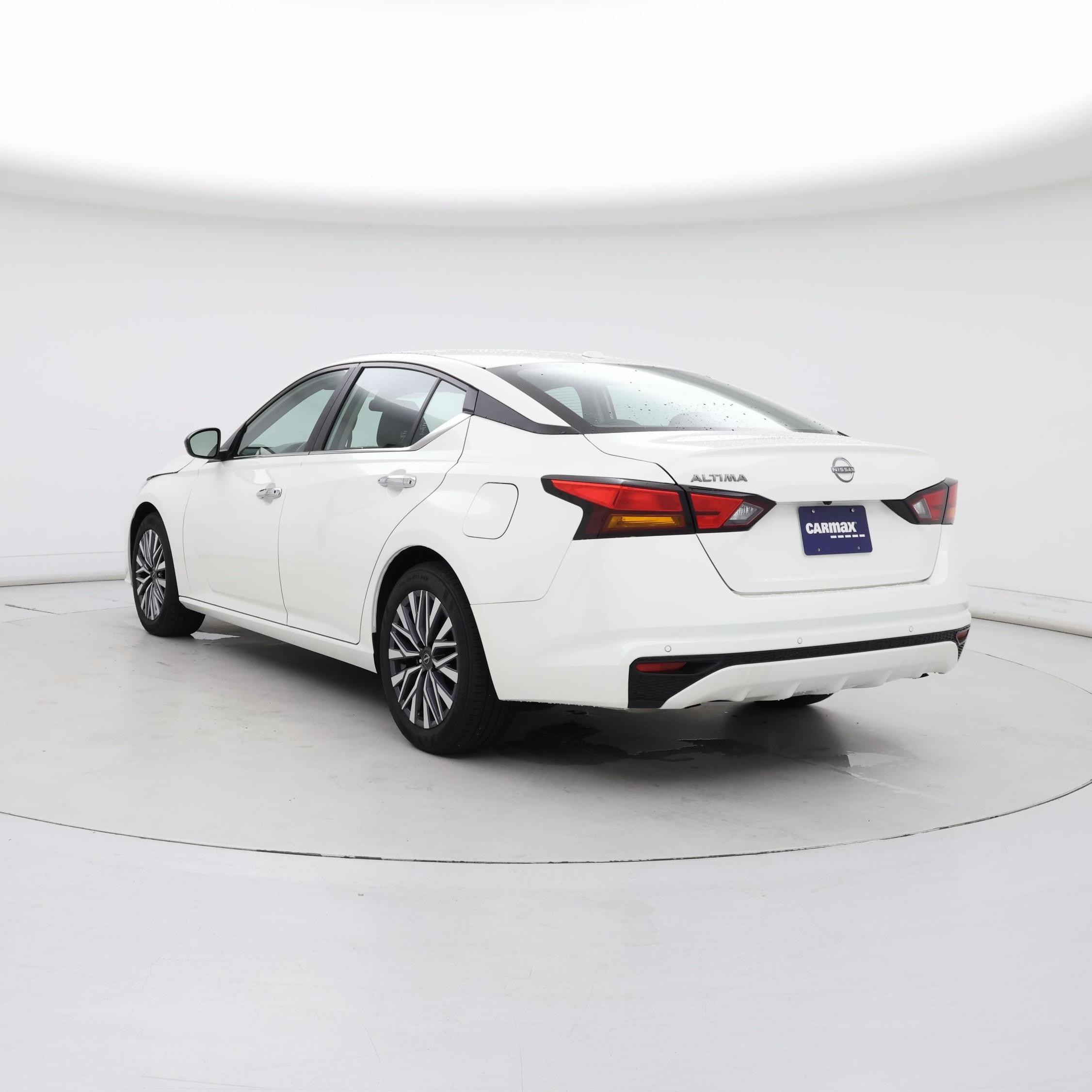 Thumbnail: 2025 Nissan Altima - 2